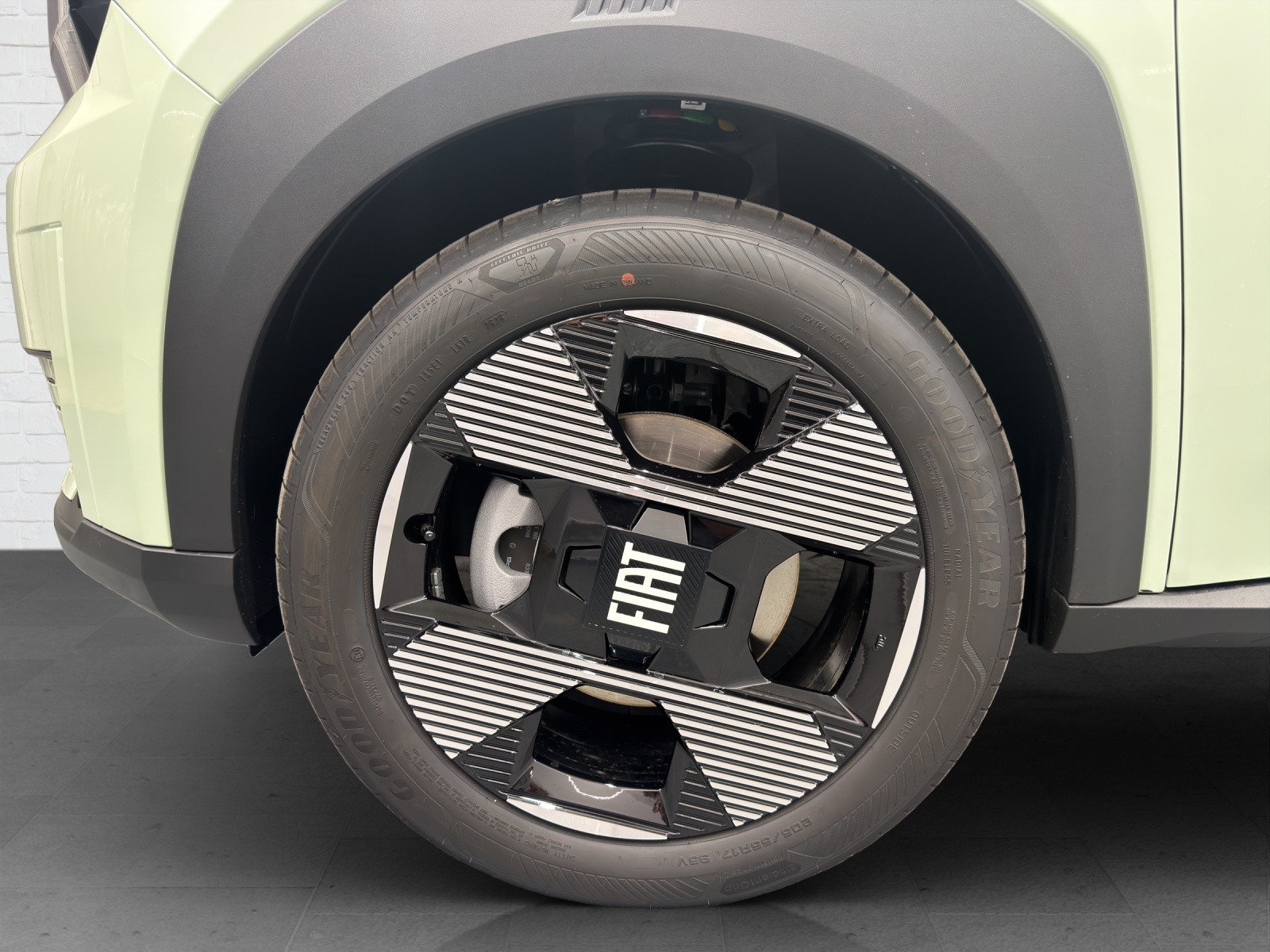 FIAT Grande Panda 1.2 Hybrid La Prima-image-5