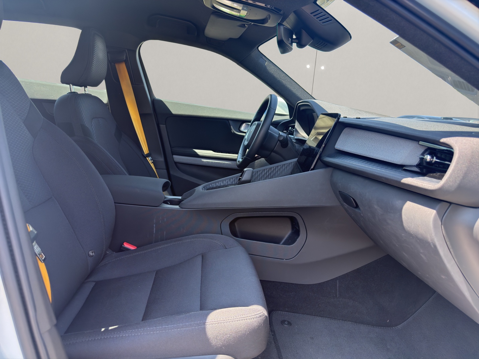 POLESTAR 2 Long Range Dual Motor Performance-image-9