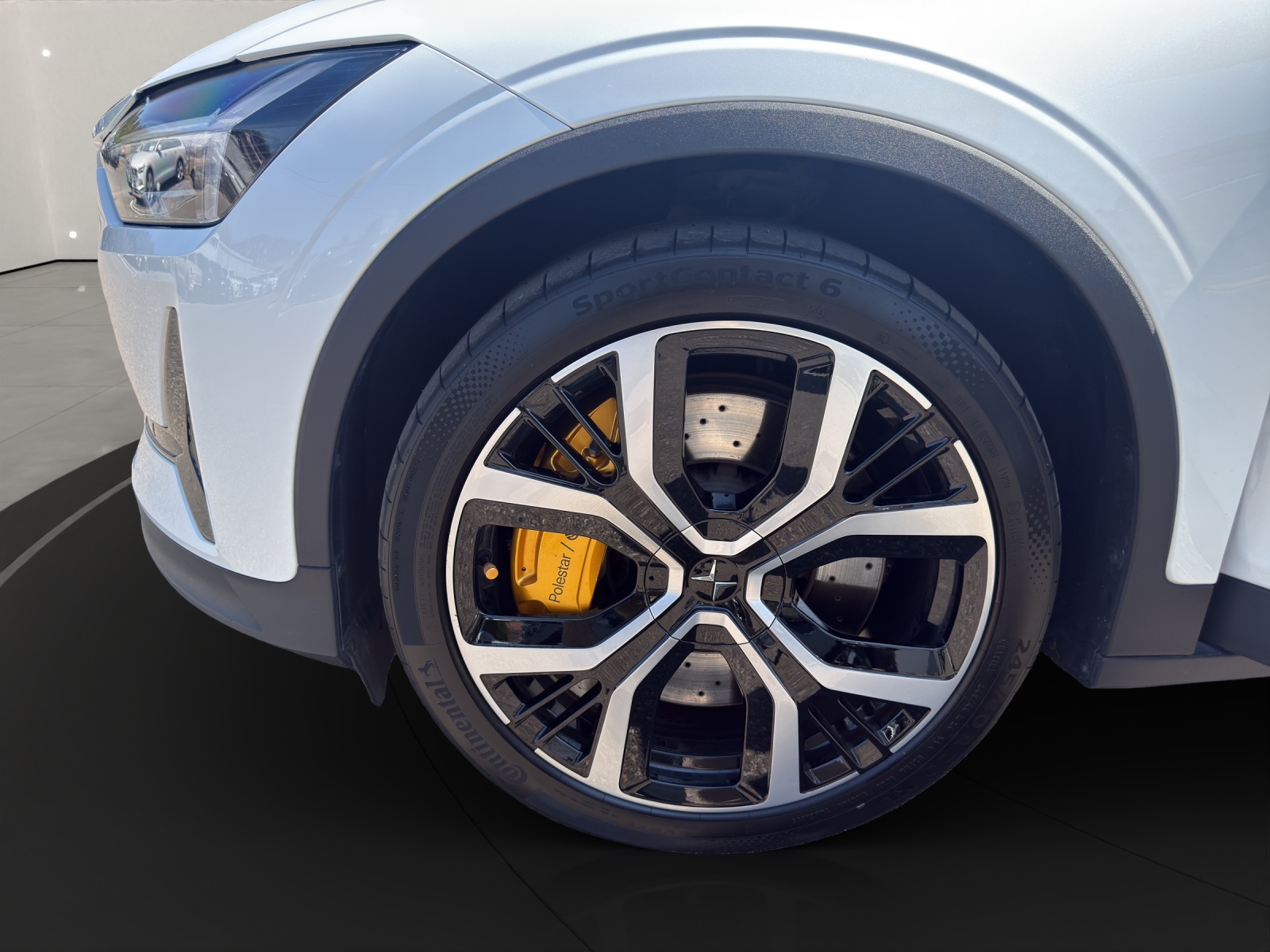 POLESTAR 2 Long Range Dual Motor Performance-image-6