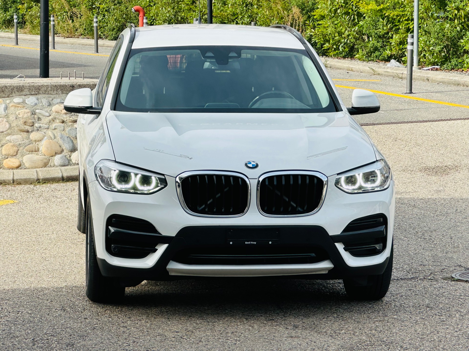 BMW X3 xDrive 30i Individual Steptronic-image-2