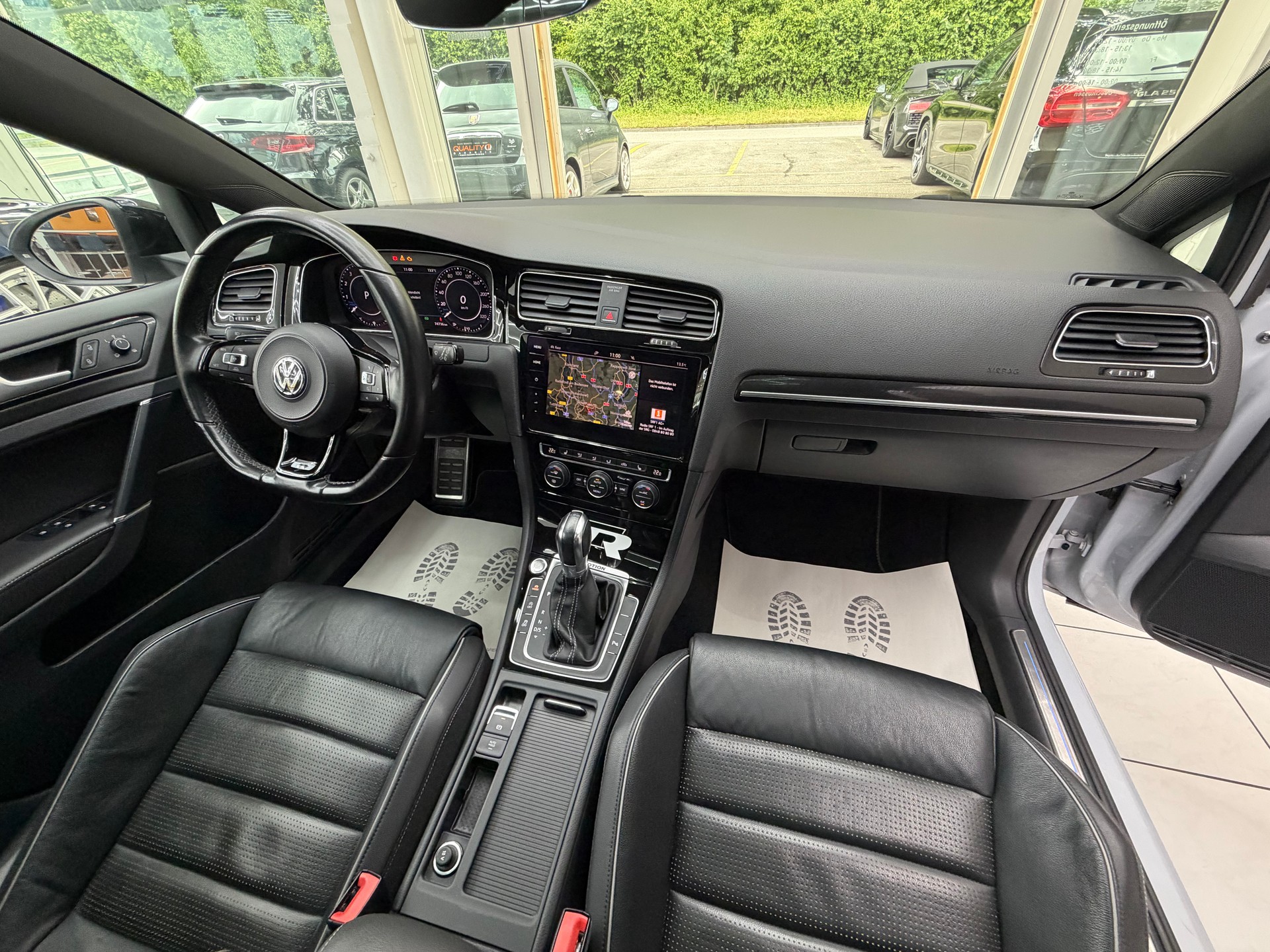 VW Golf VII 2.0 TSI R 310 DSG 4motion-image-15