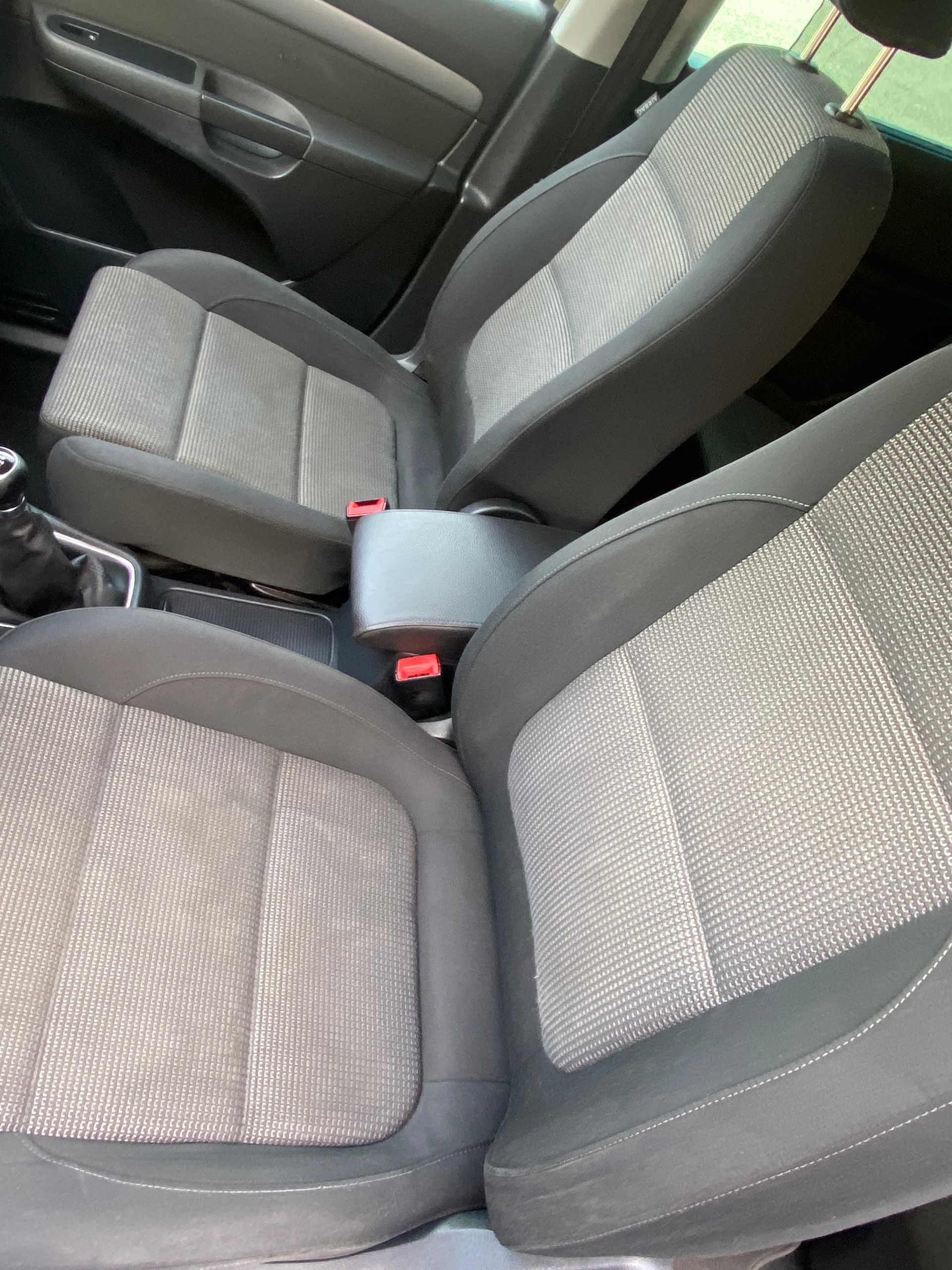 VW Sharan 2.0 TDI BMT Comfortline 4Motion-image-10