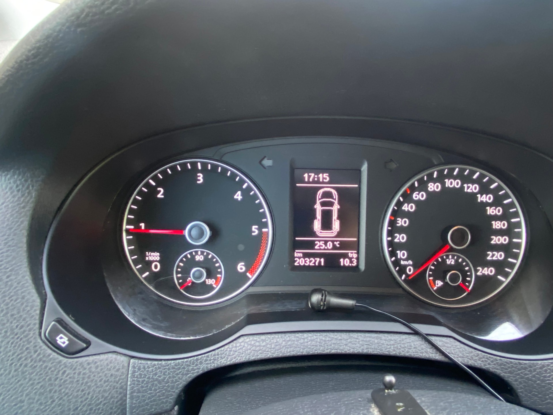 VW Sharan 2.0 TDI BMT Comfortline 4Motion-image-9