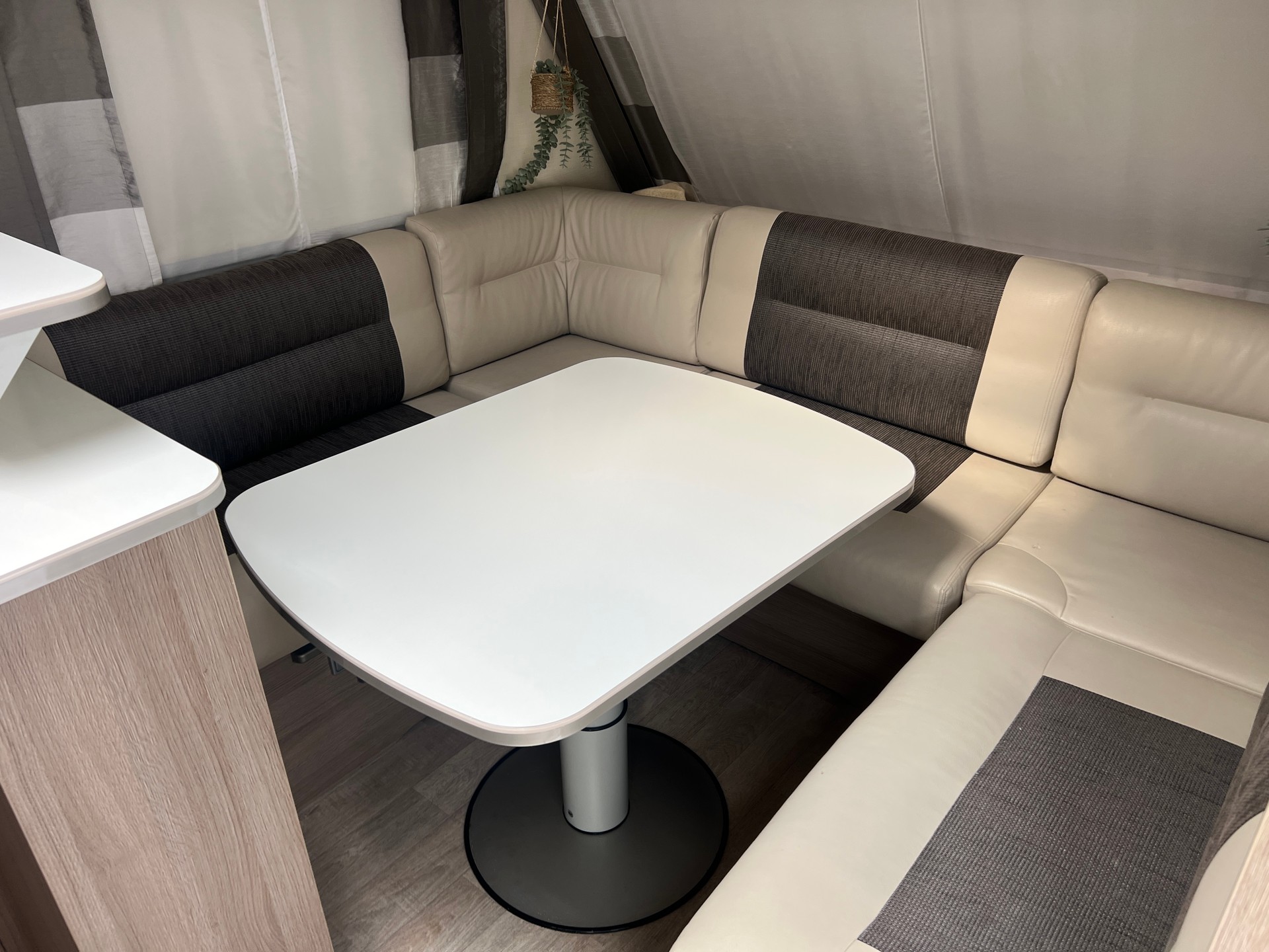 CARAVELAIR Allegra 475-image-9