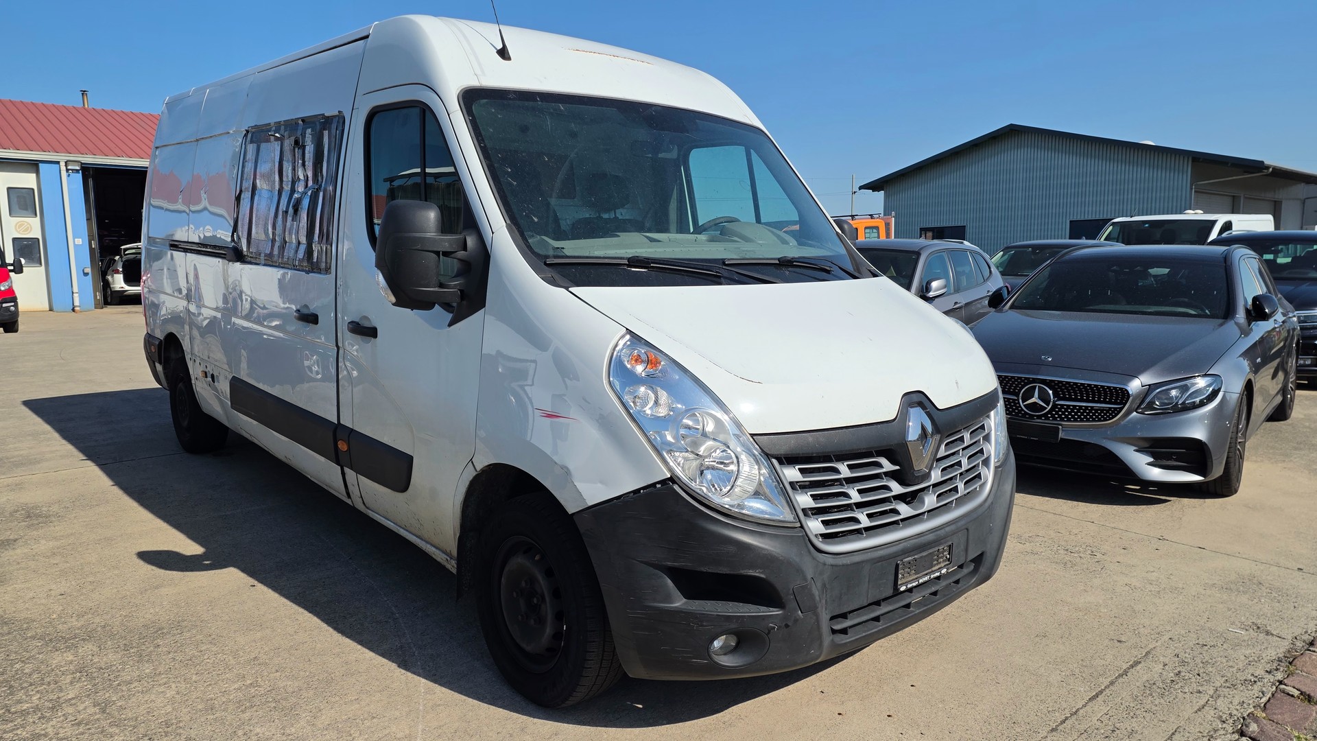 RENAULT Master T35 ENERGY 2.3dCi 135 L3H2-image-0