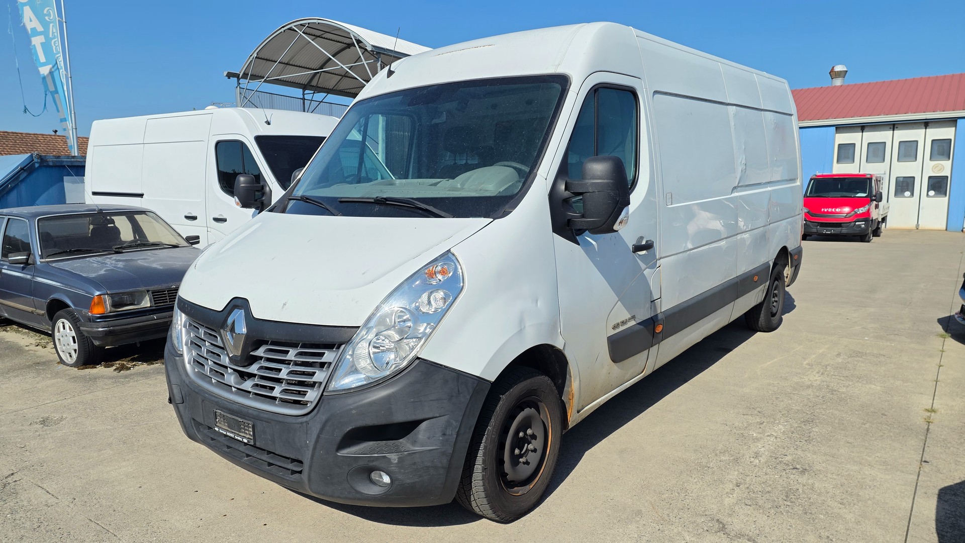 RENAULT Master T35 ENERGY 2.3dCi 135 L3H2-image-1