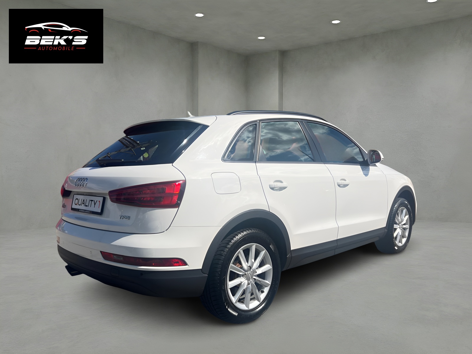AUDI Q3 1.4 TFSI S-tronic-image-4