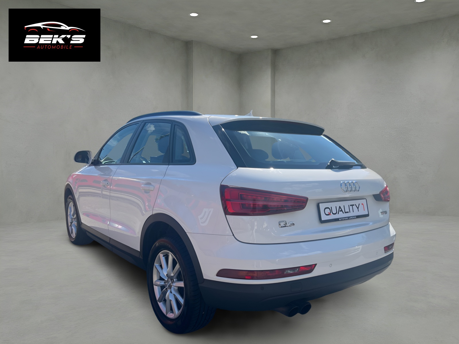 AUDI Q3 1.4 TFSI S-tronic-image-2
