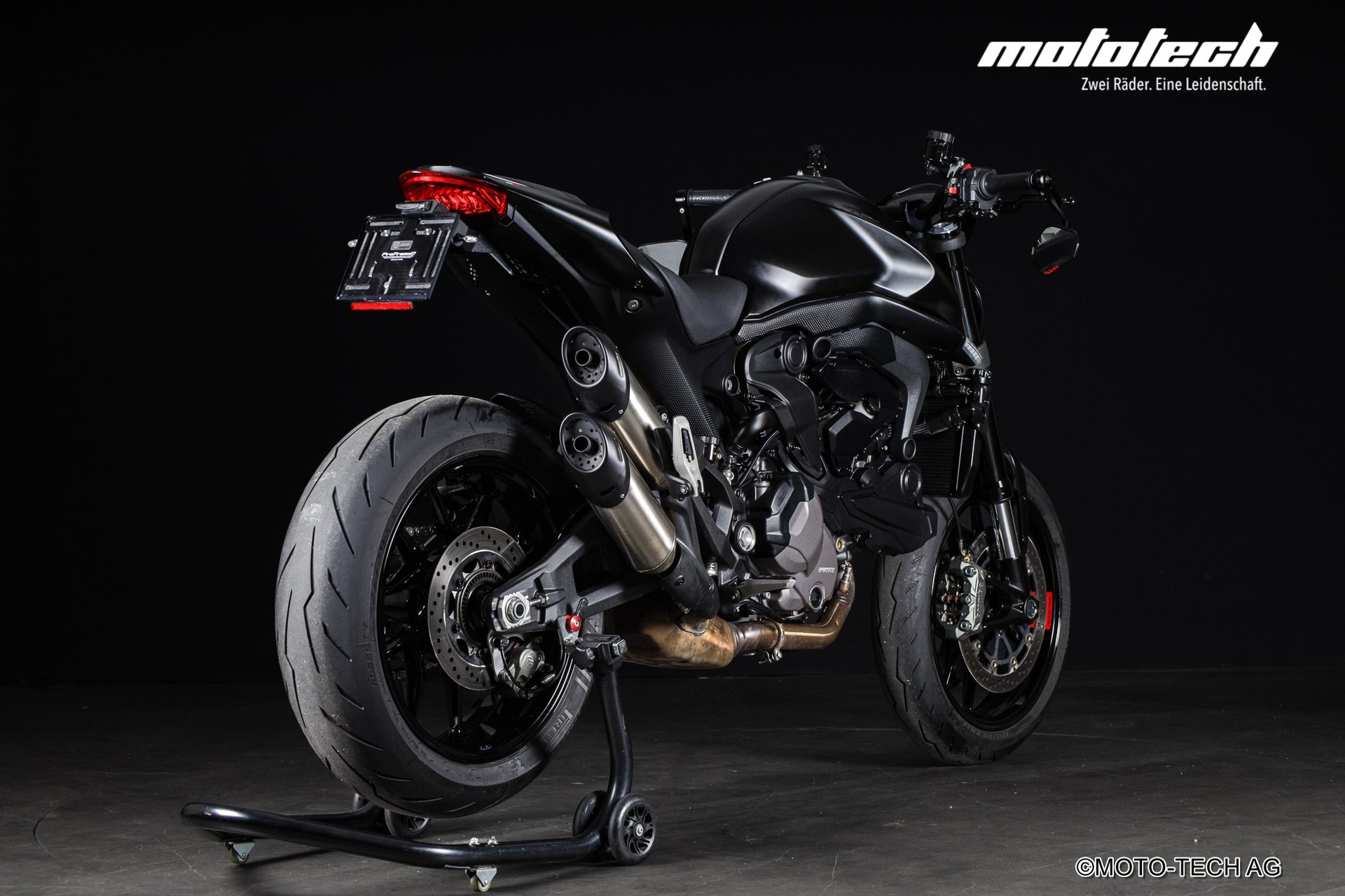 DUCATI Monster 937 (35KW)-showroom-element-2
