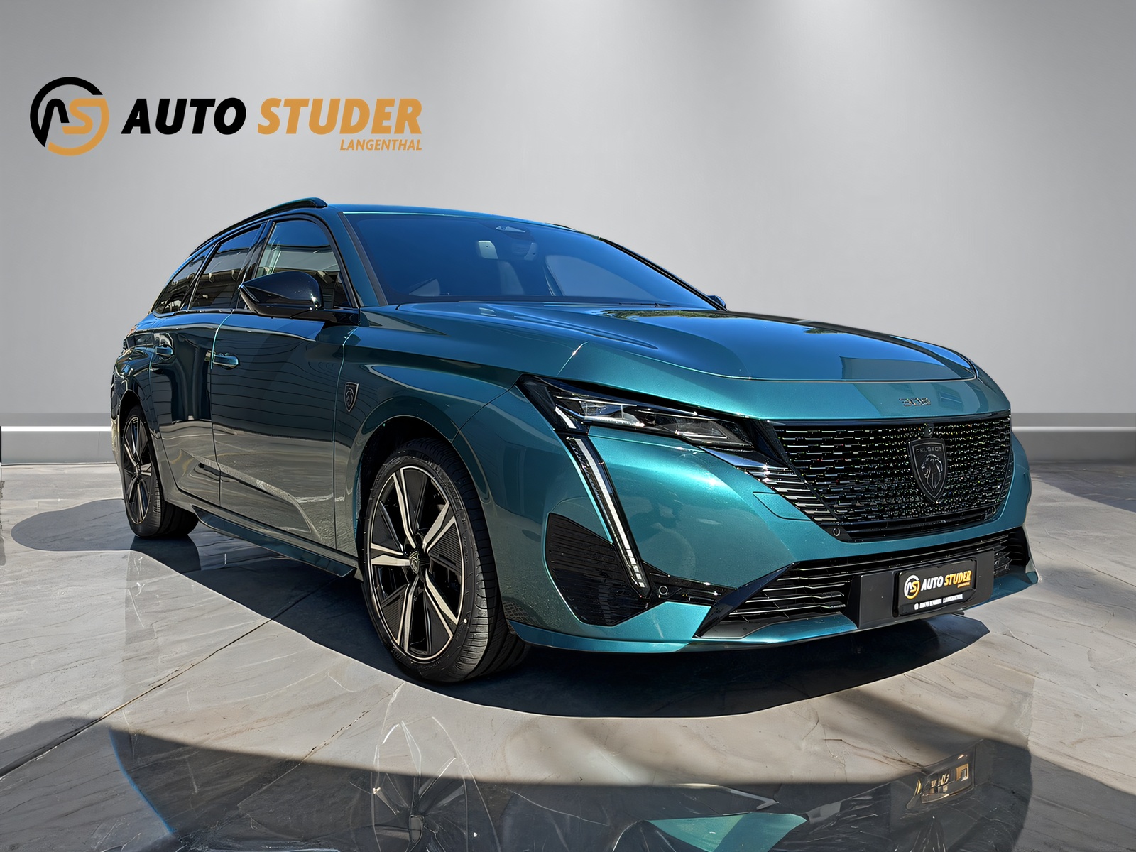 PEUGEOT 308 SW 1.2 Hybrid GT-image-13