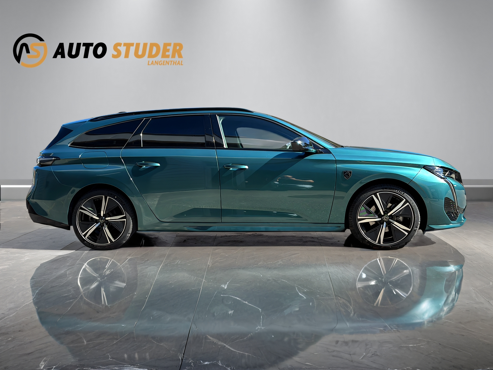 PEUGEOT 308 SW 1.2 Hybrid GT-image-12