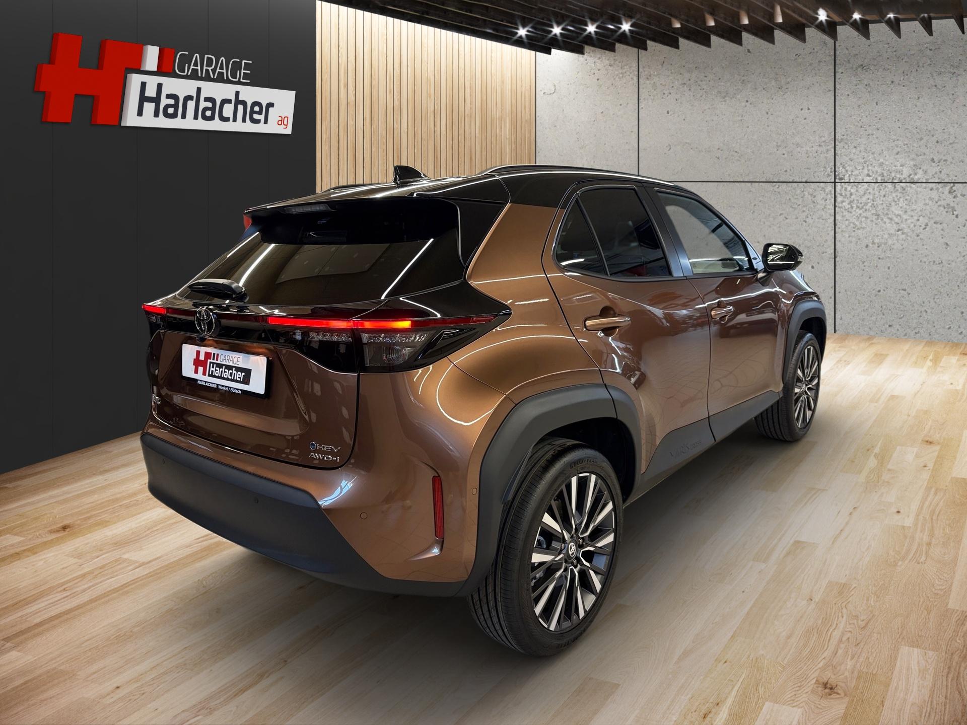 TOYOTA Yaris Cross 1.5 VVT-i HSD Premium AWD-i-image-4