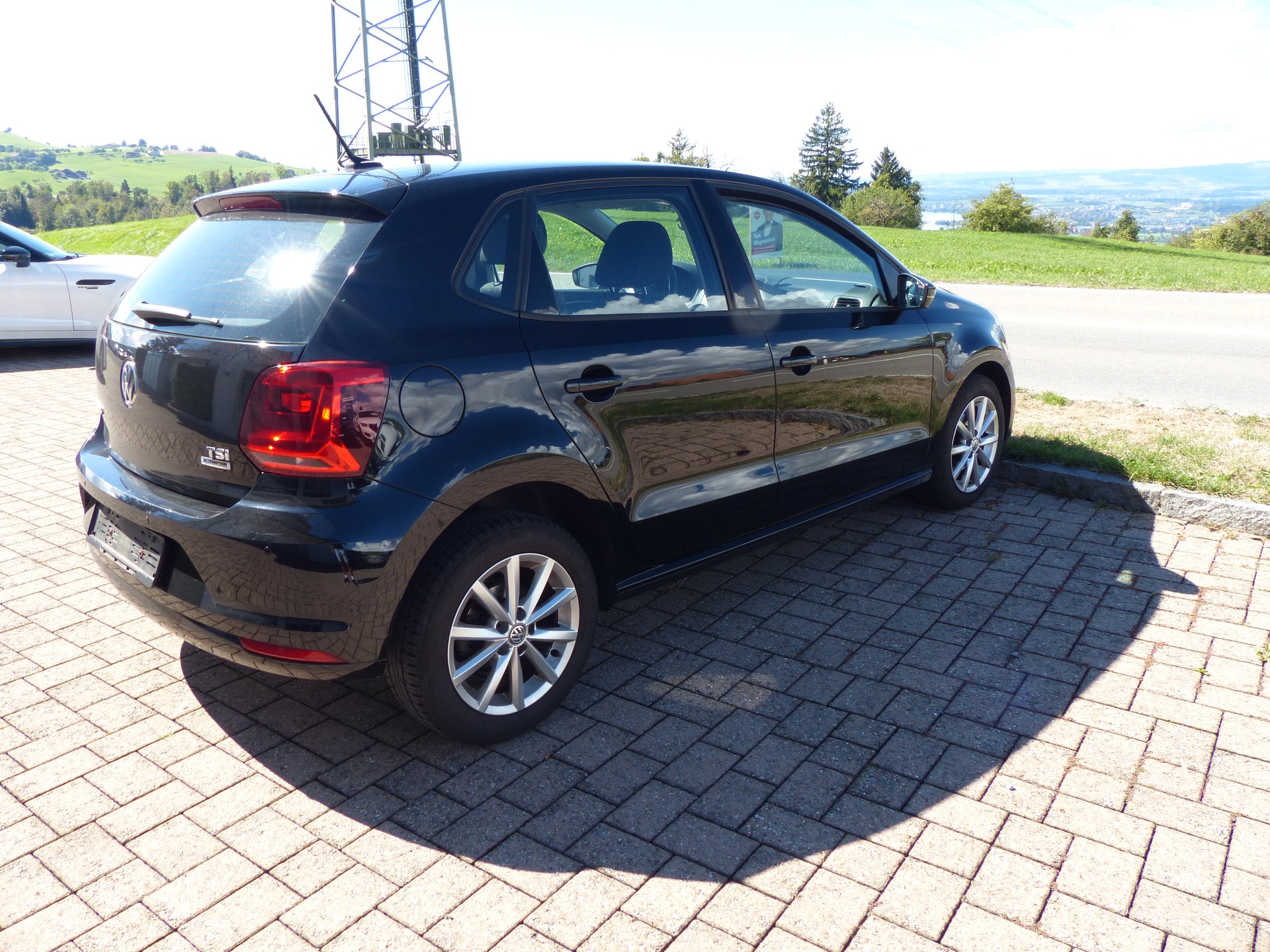 VW Polo 1.2 TSI BMT Lounge-image-5