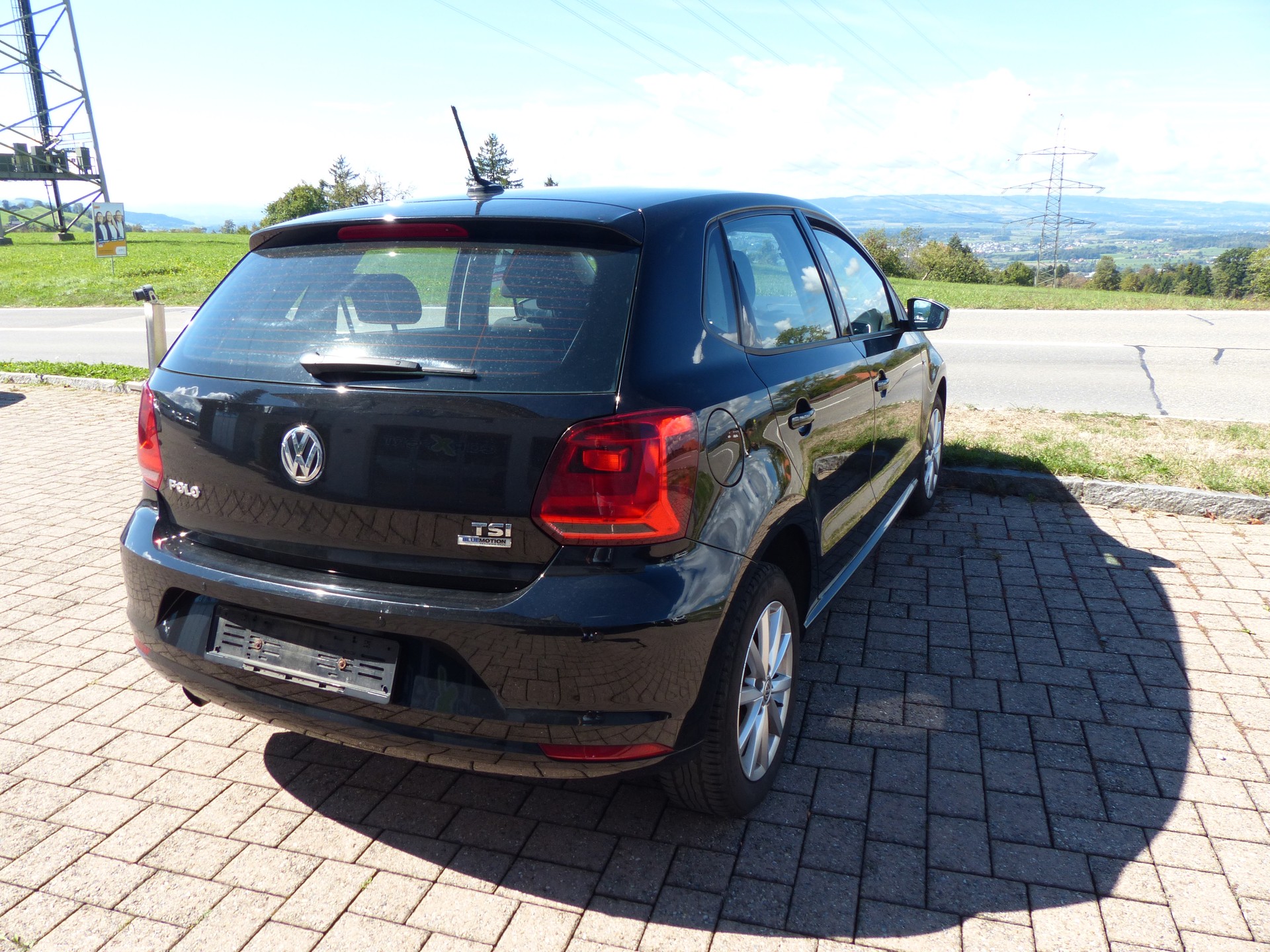 VW Polo 1.2 TSI BMT Lounge-image-7