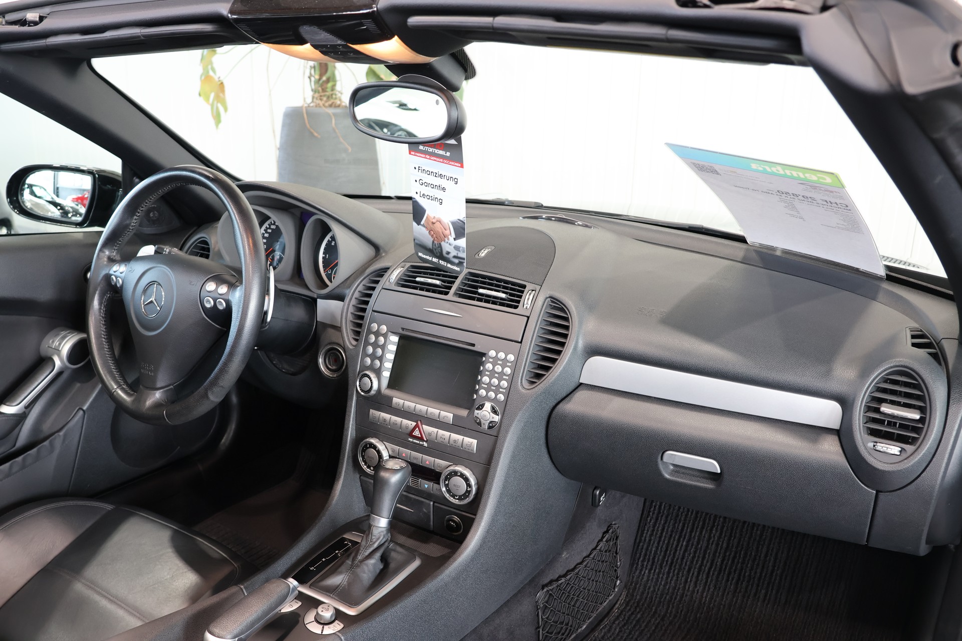 MERCEDES-BENZ SLK 55 AMG 7G-Tronic-image-11