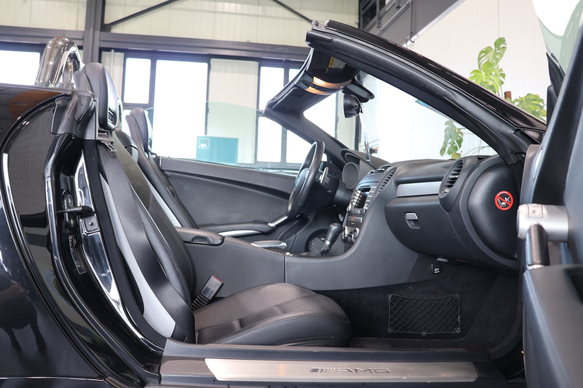 MERCEDES-BENZ SLK 55 AMG 7G-Tronic-image-12