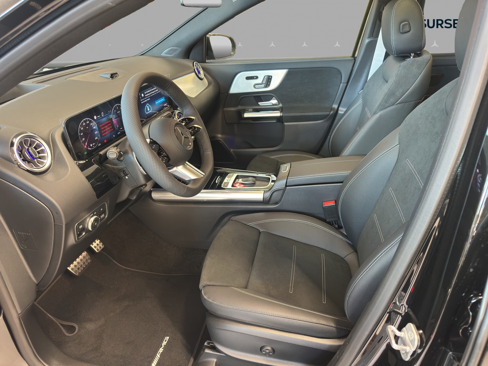 MERCEDES-BENZ GLA 250 4Matic 8G-DCT Swiss Star-image-7