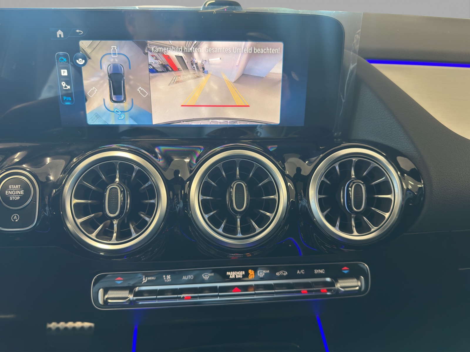 MERCEDES-BENZ GLA 250 4Matic 8G-DCT Swiss Star-image-11