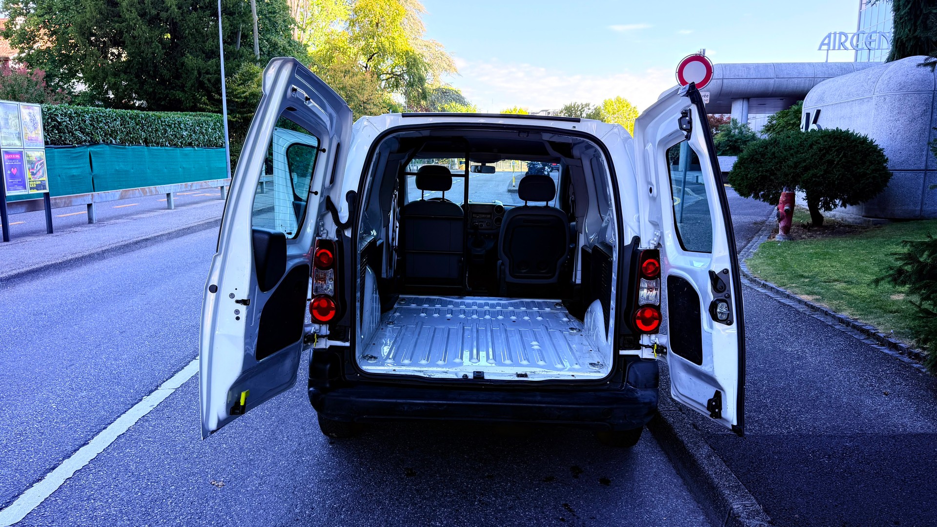 CITROEN Berlingo 1.6VTi 600 Komfort-image-8