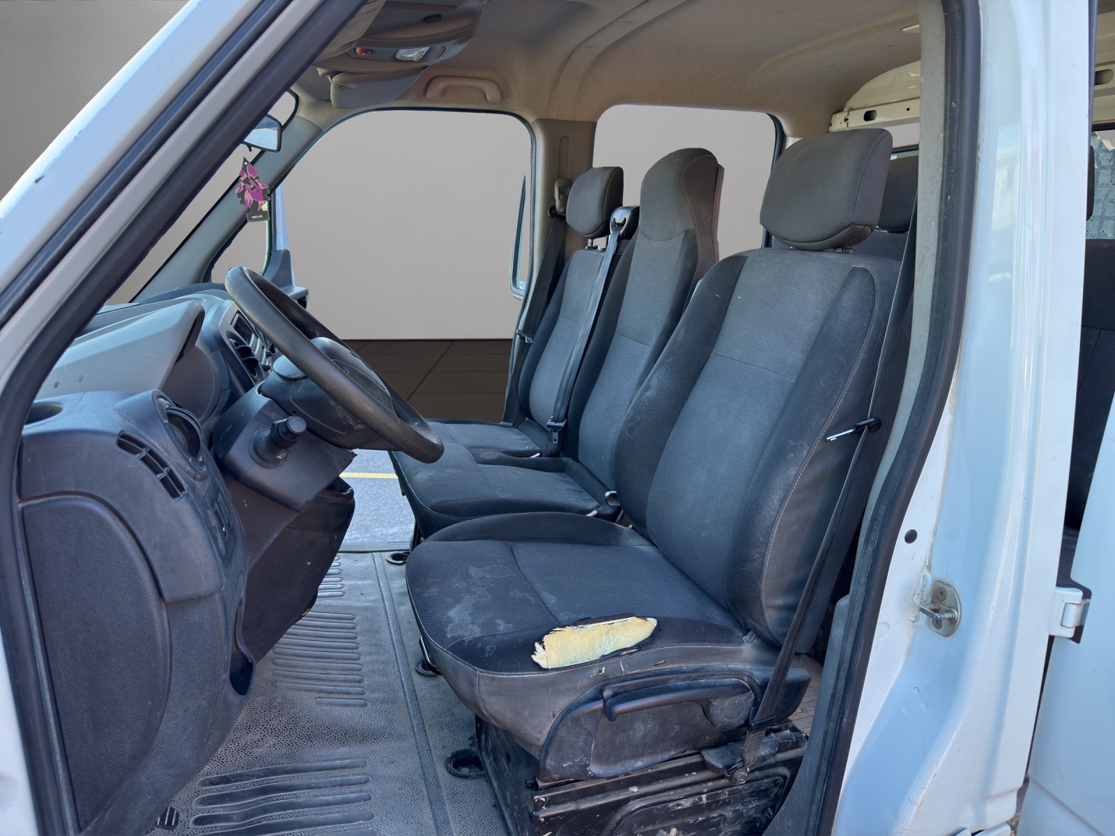 RENAULT Master T35 dCi130 L3-image-8