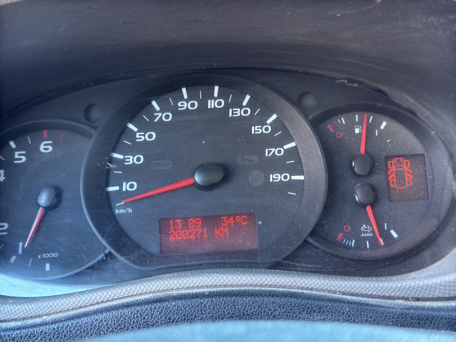 RENAULT Master T35 dCi130 L3-image-10