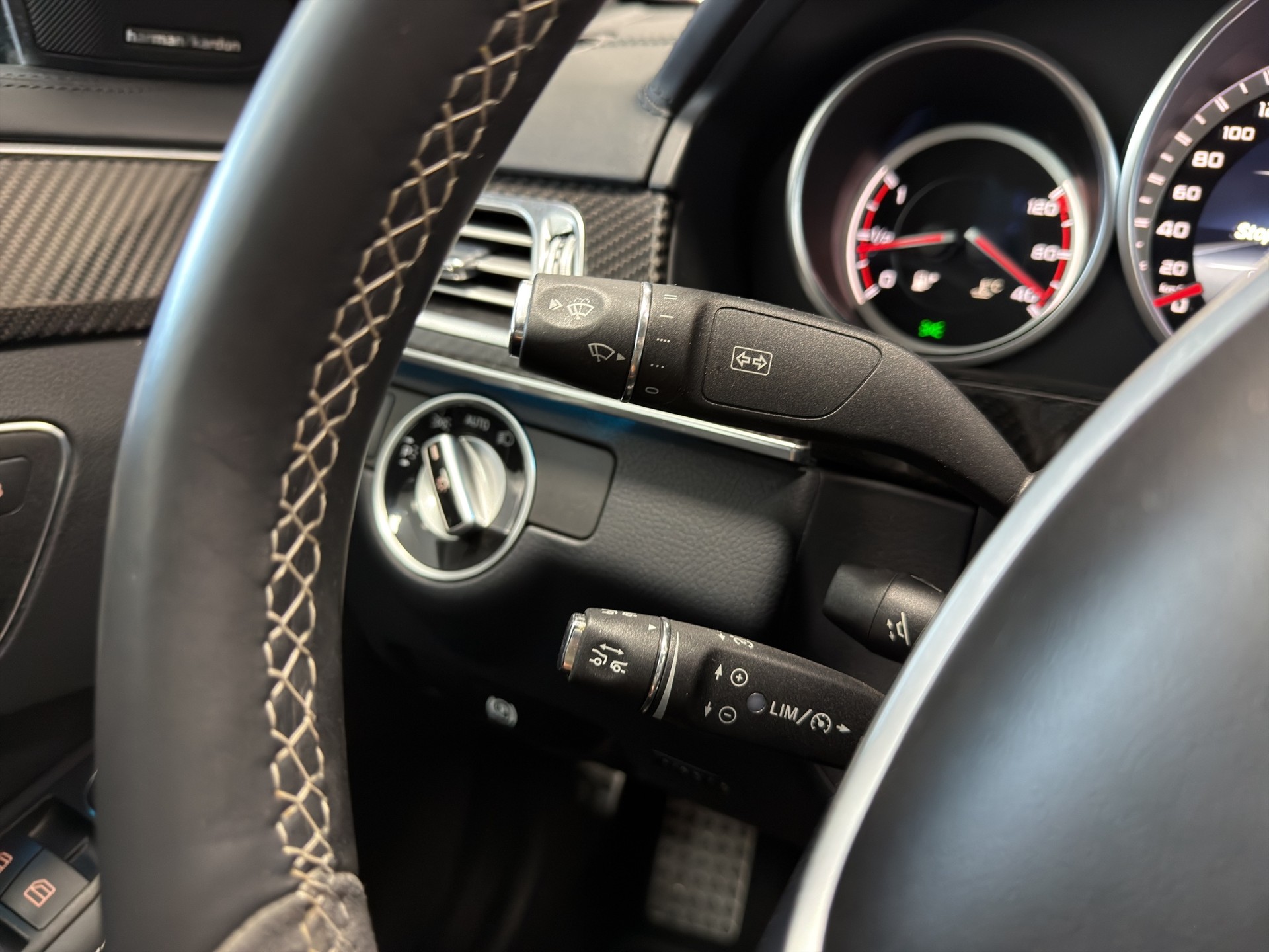 MERCEDES-BENZ E 63 AMG S 4Matic Speedshift-image-27