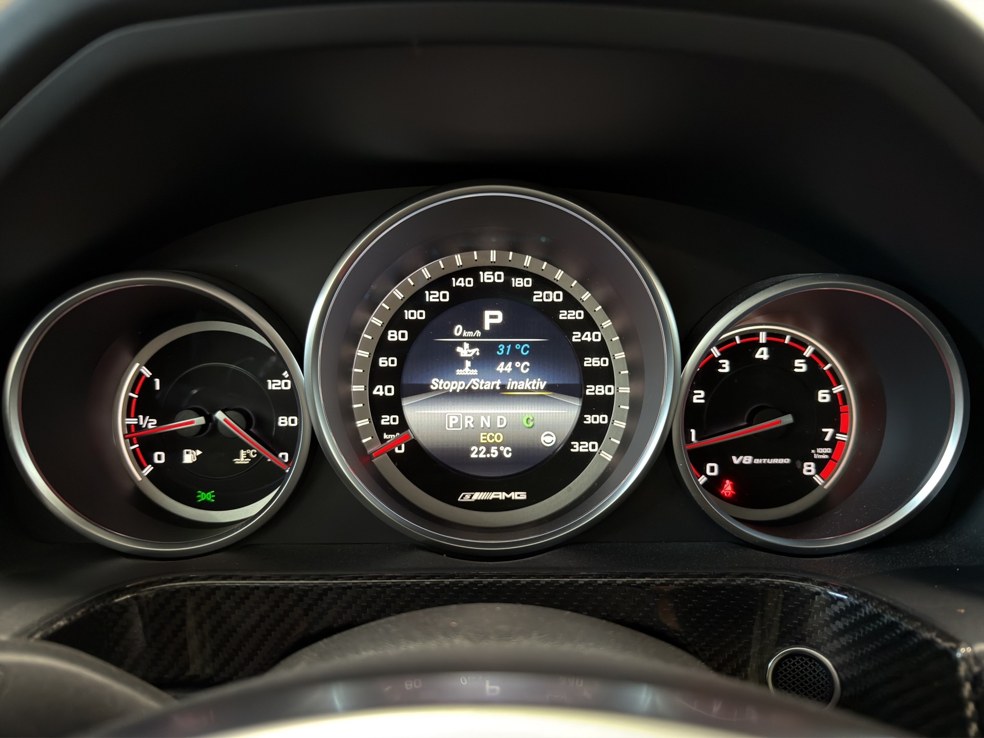 MERCEDES-BENZ E 63 AMG S 4Matic Speedshift-image-23