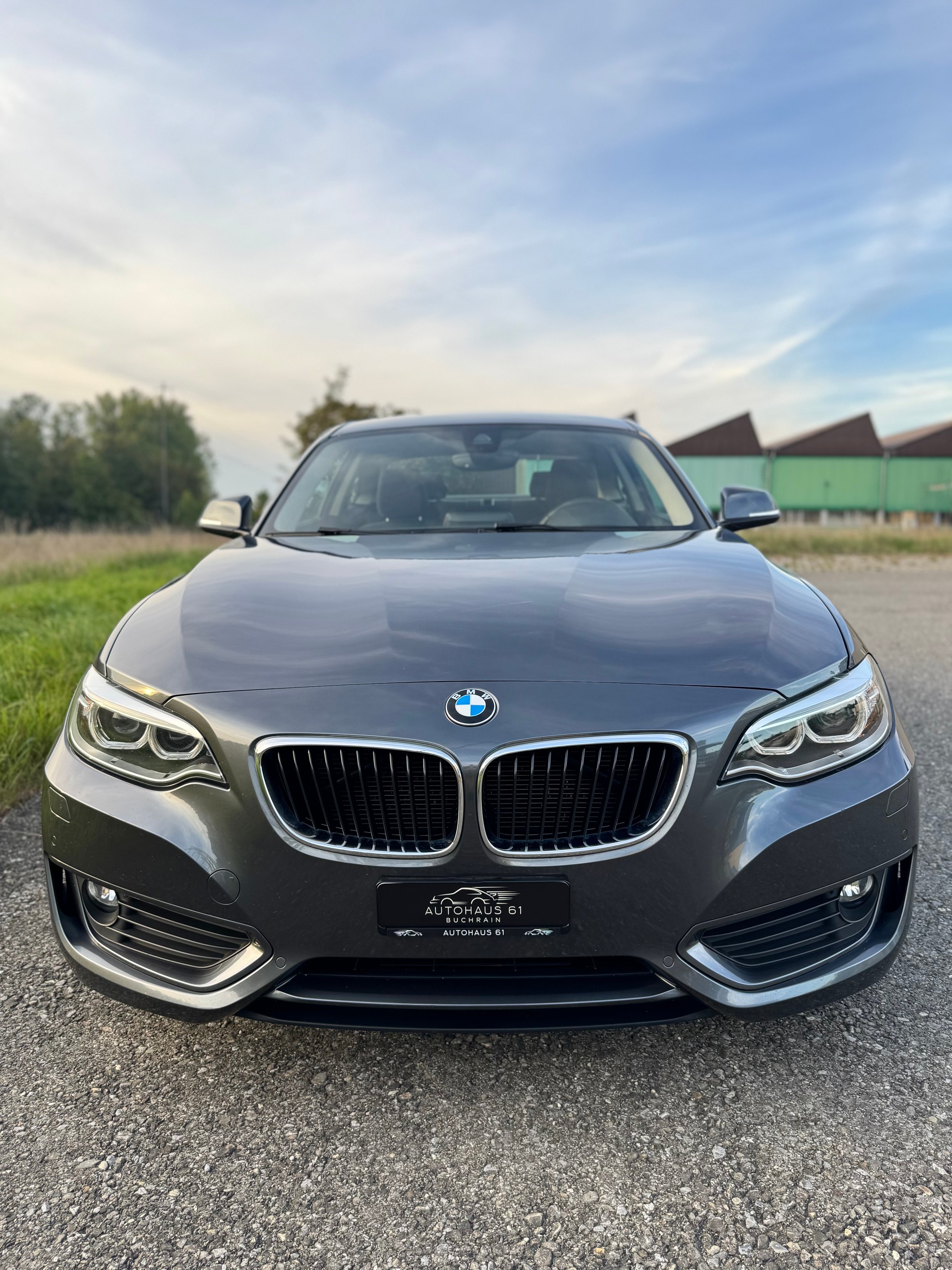 BMW 220i Modern Line Steptronic / ab MFK bei Verkauf-image-3