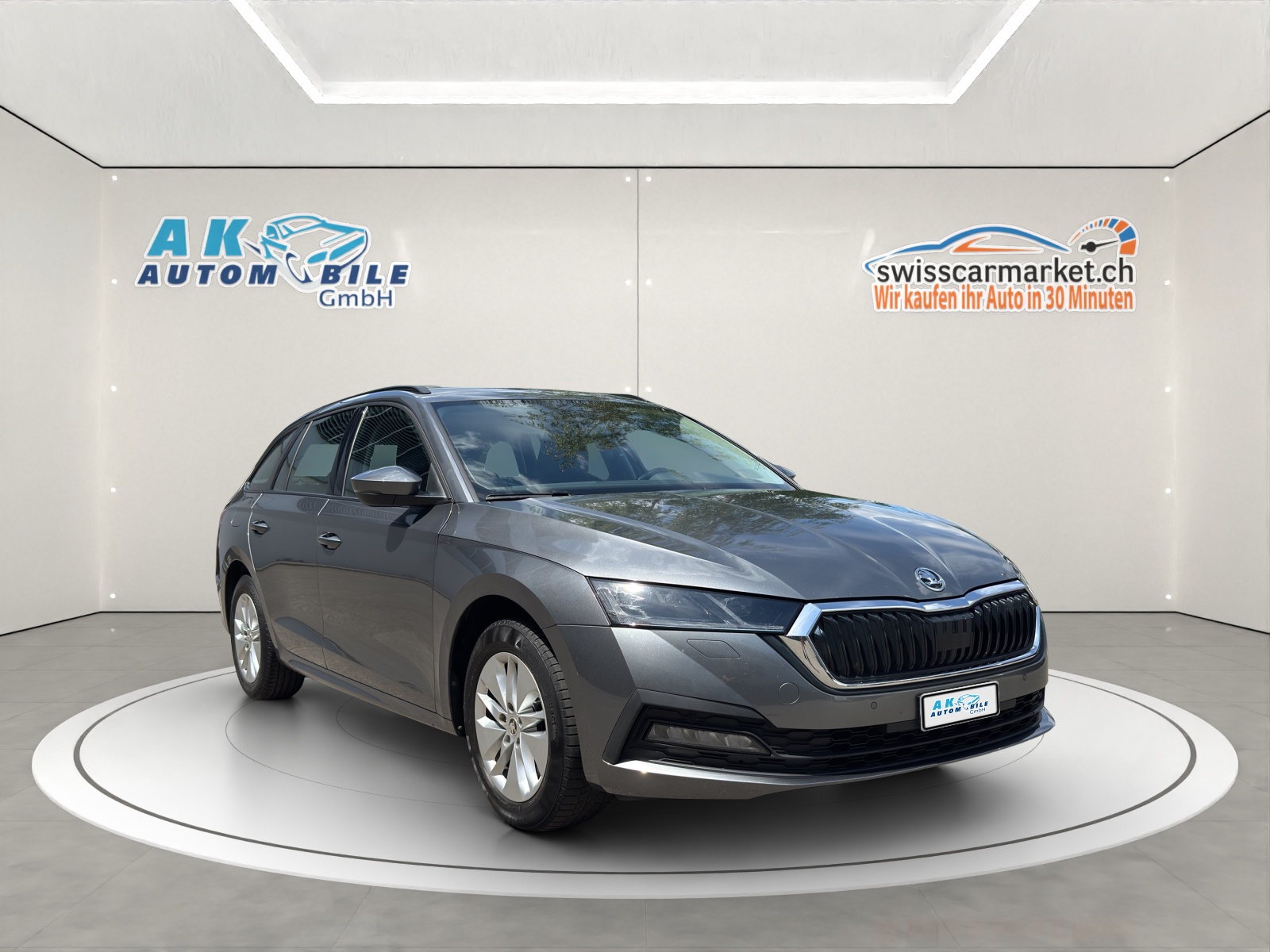 SKODA Octavia Combi 2.0 TDI DSG Ambition 4x4-image-1