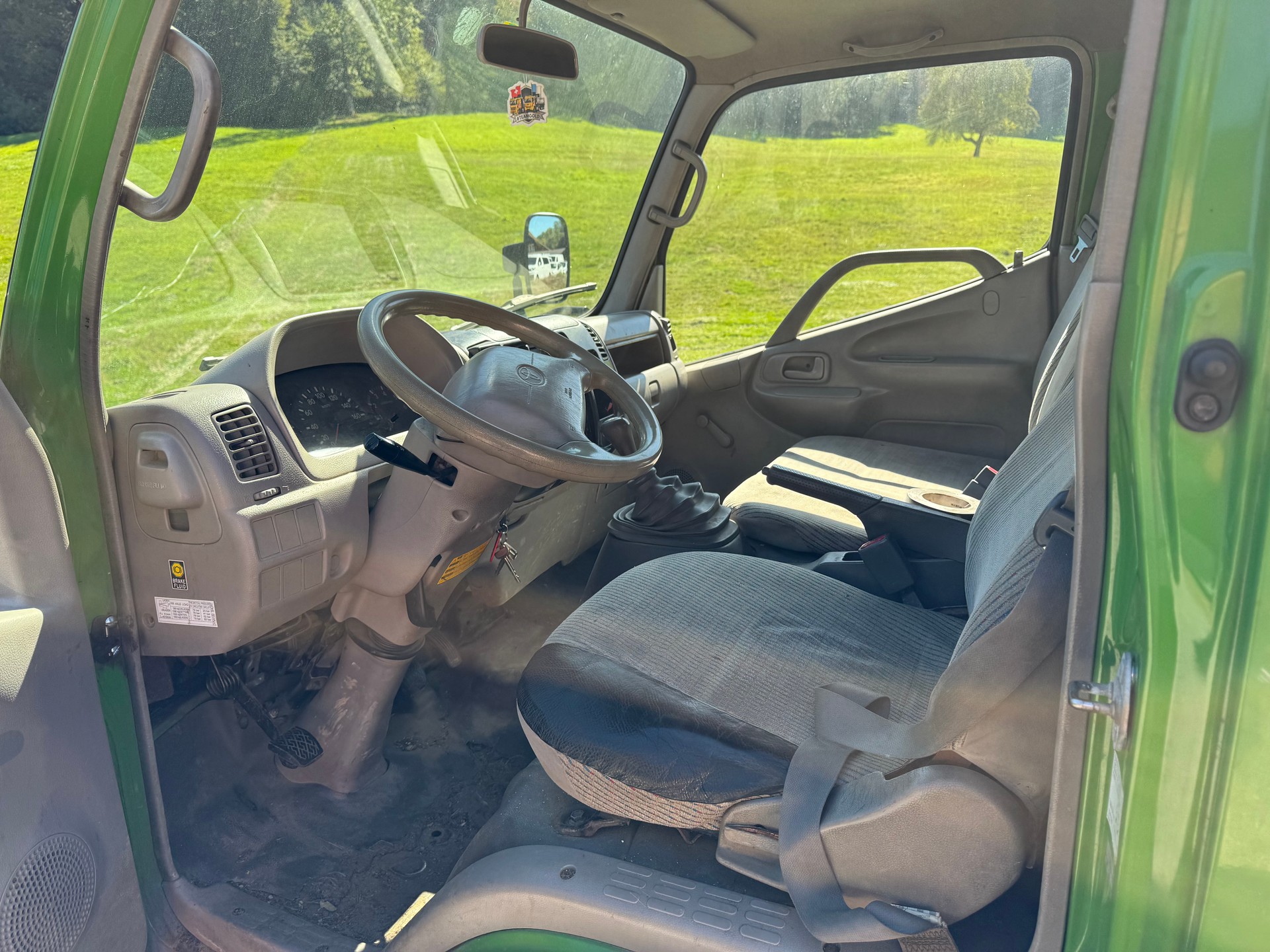 TOYOTA Dyna 100 2.5 D-4D-image-16