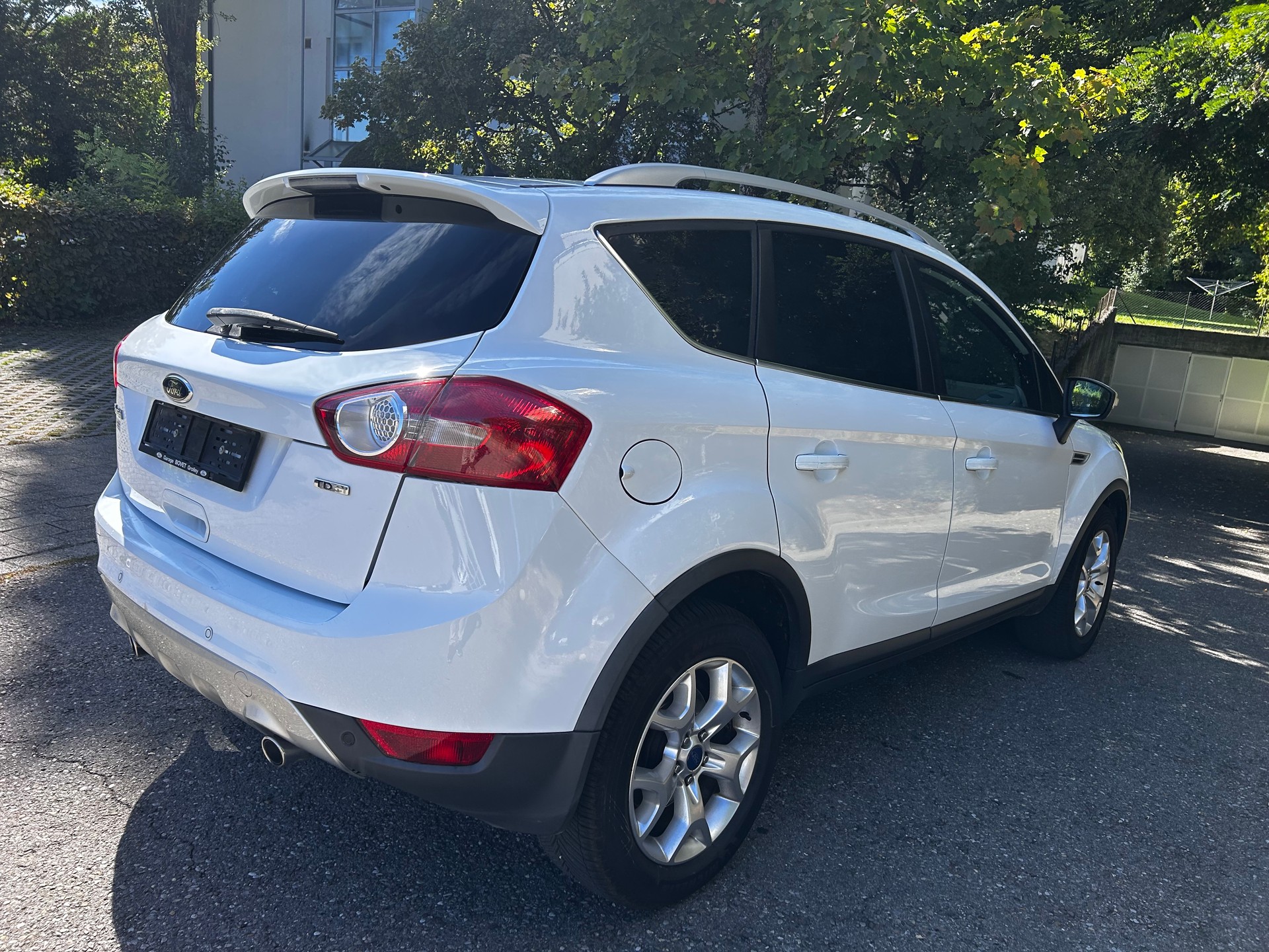 FORD Kuga 2.0 TDCi Titanium 4WD-image-5