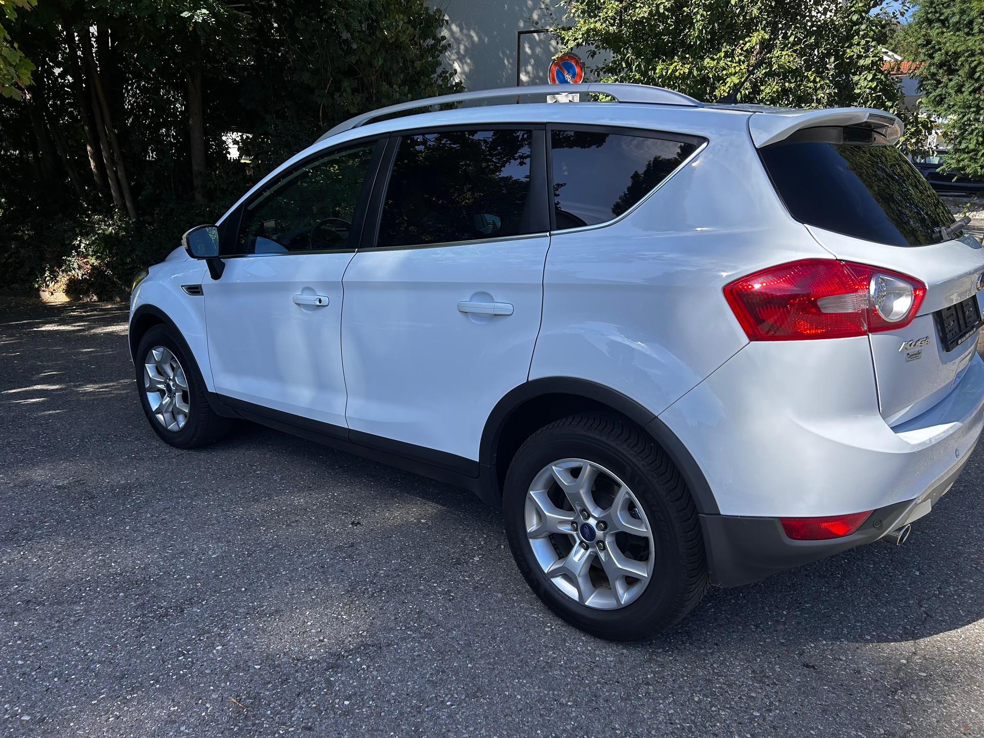 FORD Kuga 2.0 TDCi Titanium 4WD-image-6