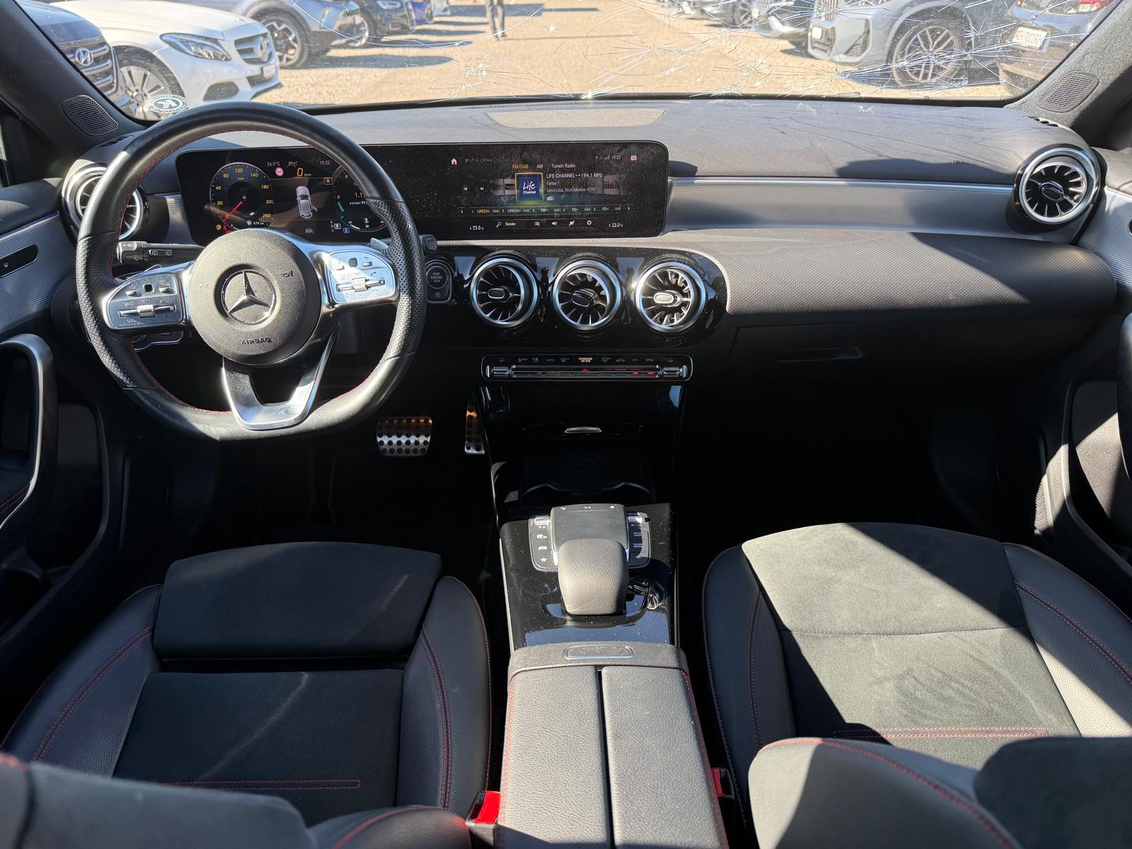 MERCEDES-BENZ A-Klasse W177 A 180 d Progressive-image-9