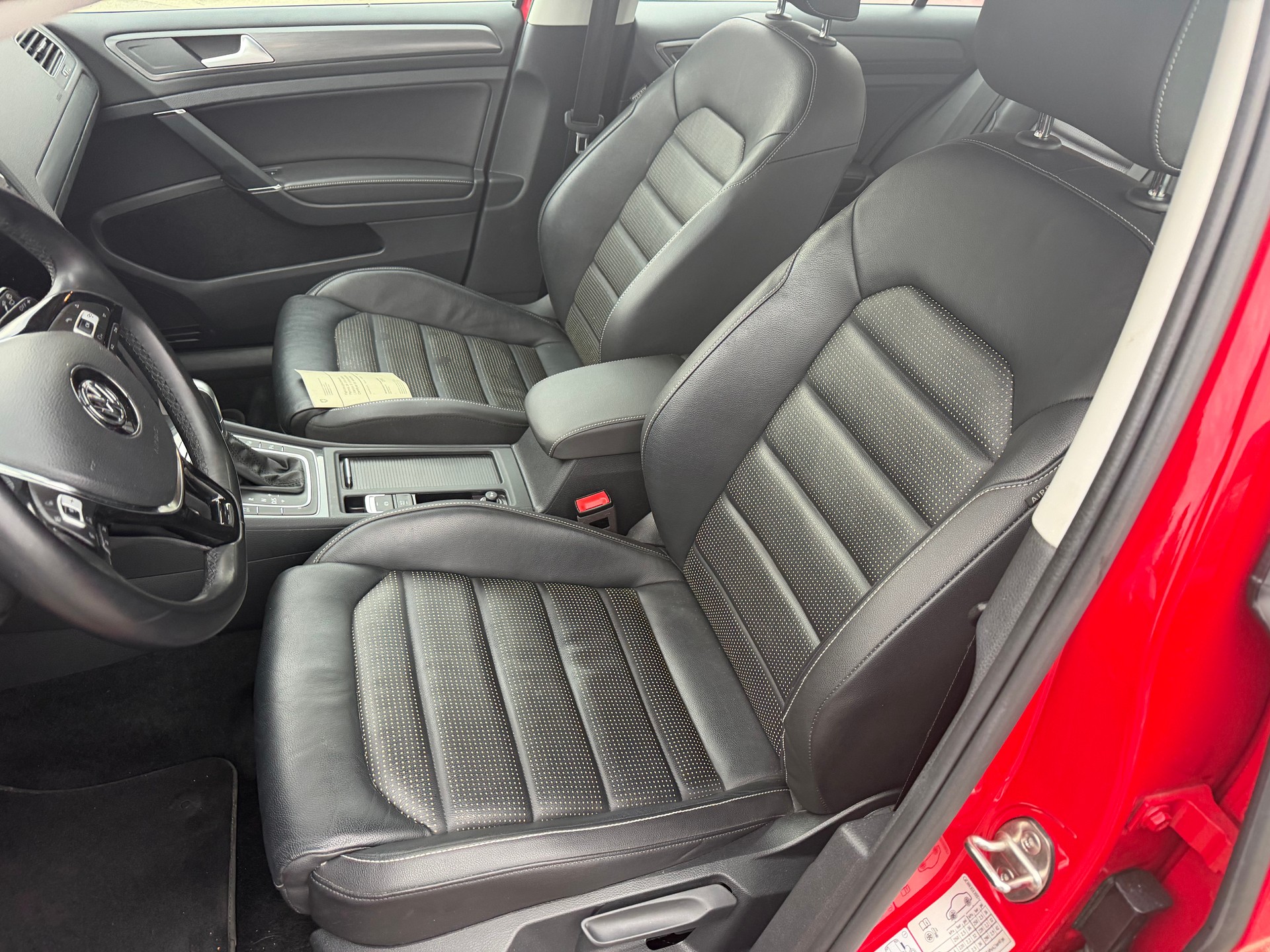 VW Golf 1.5 TSI EVO Highline DSG-image-6