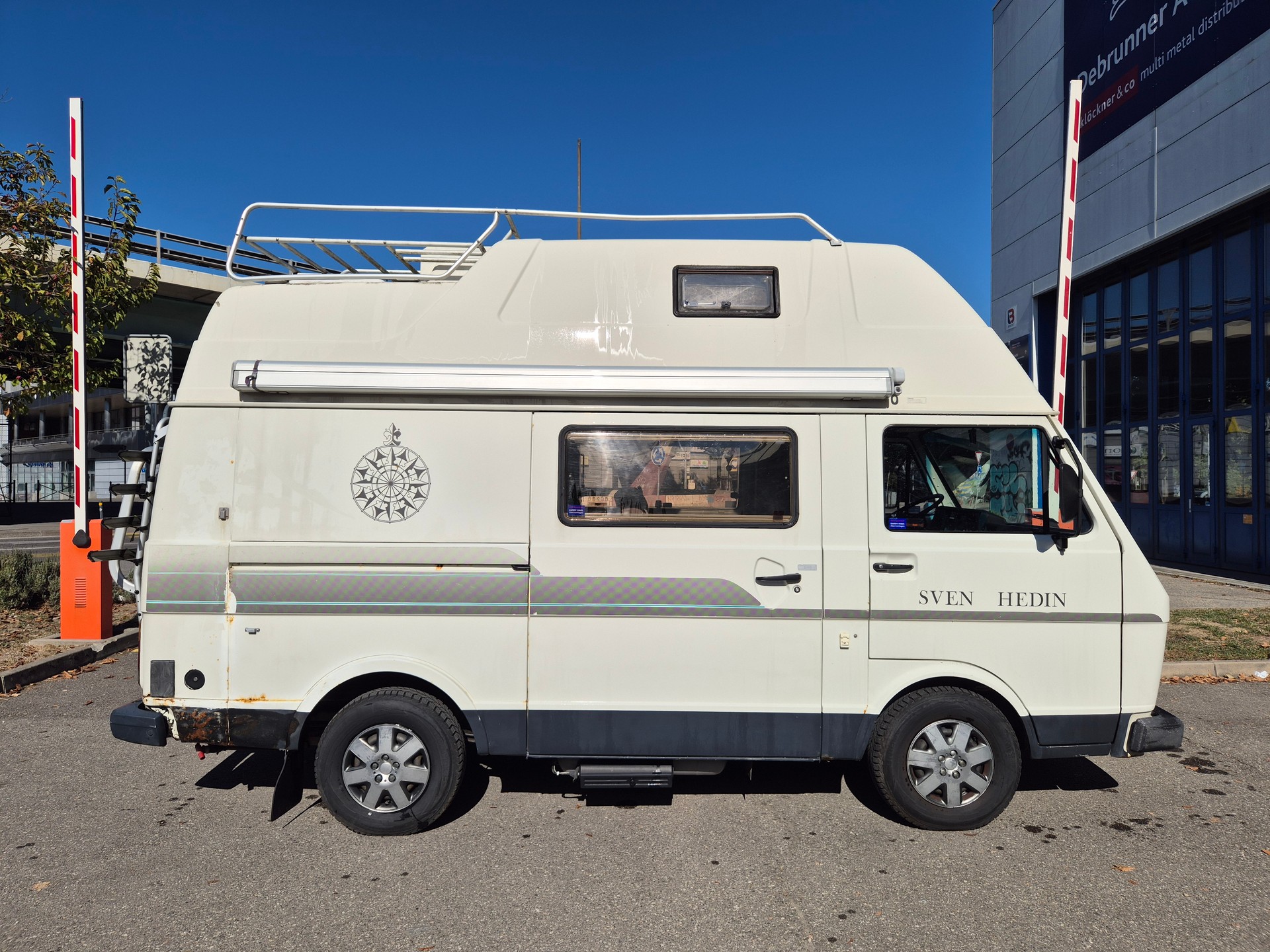 VW VW LT-31 Westfalia Sven Hedin 1990-image-4