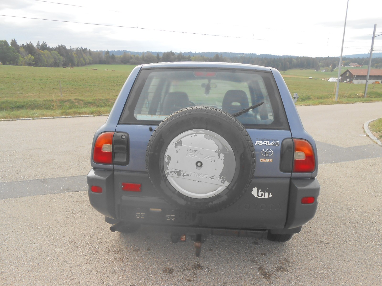 TOYOTA RAV-4-image-5