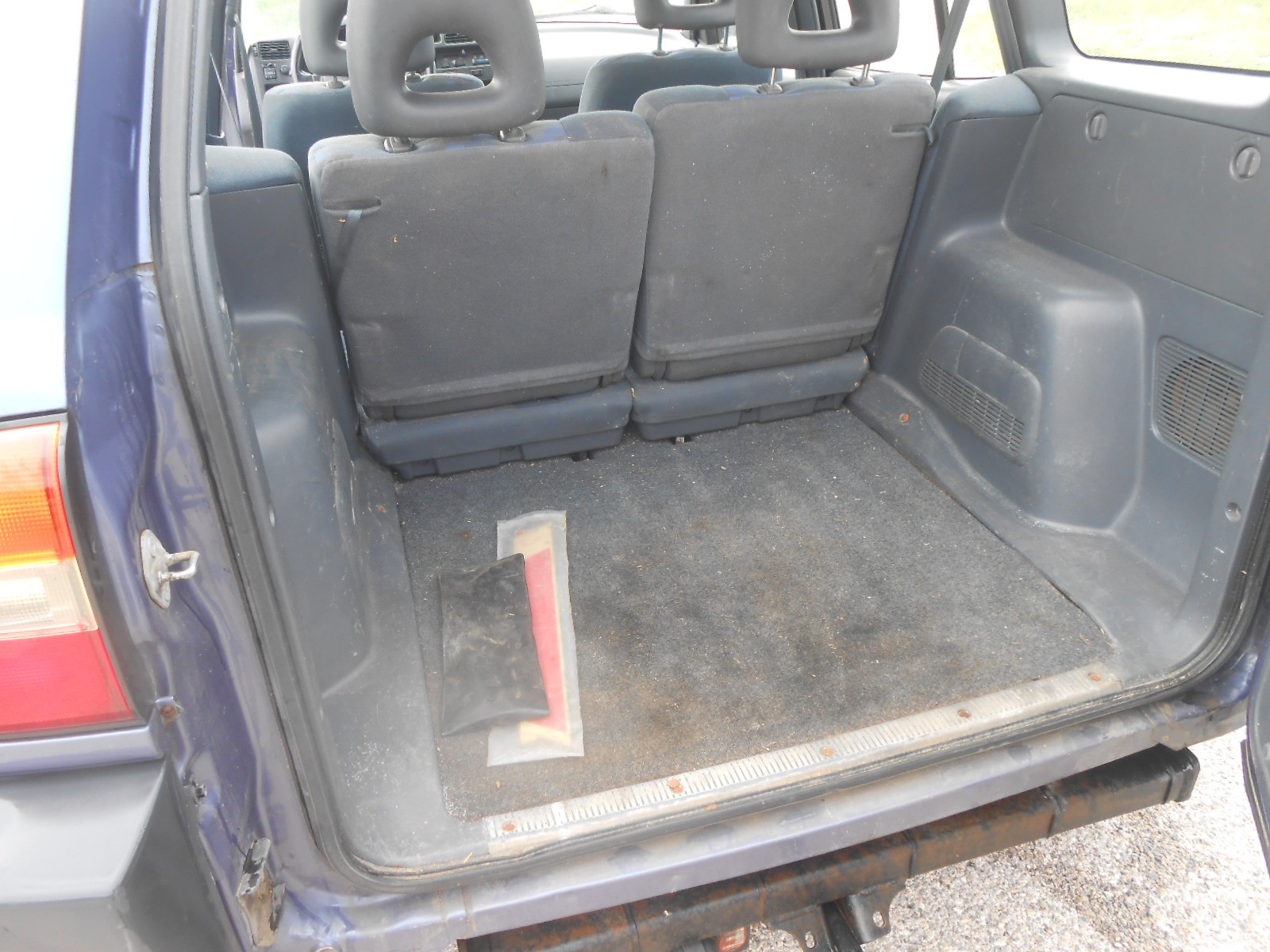 TOYOTA RAV-4-image-11