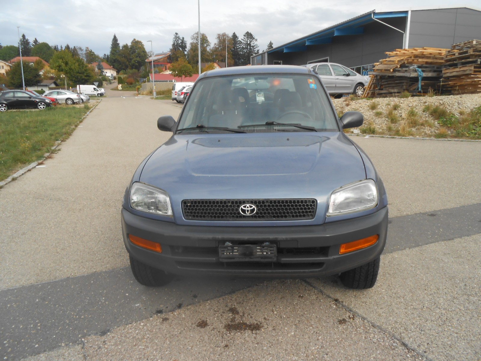 TOYOTA RAV-4-image-1