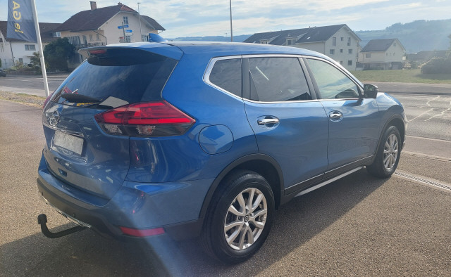 NISSAN X-Trail 1.7dCi acenta Automat 4x4-image-3
