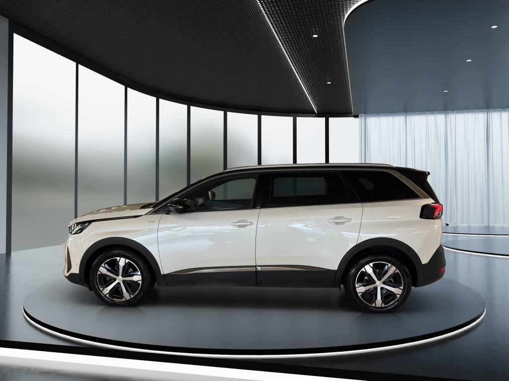 PEUGEOT 5008 1.5 BlueHDi GT Pack EAT8-image-2