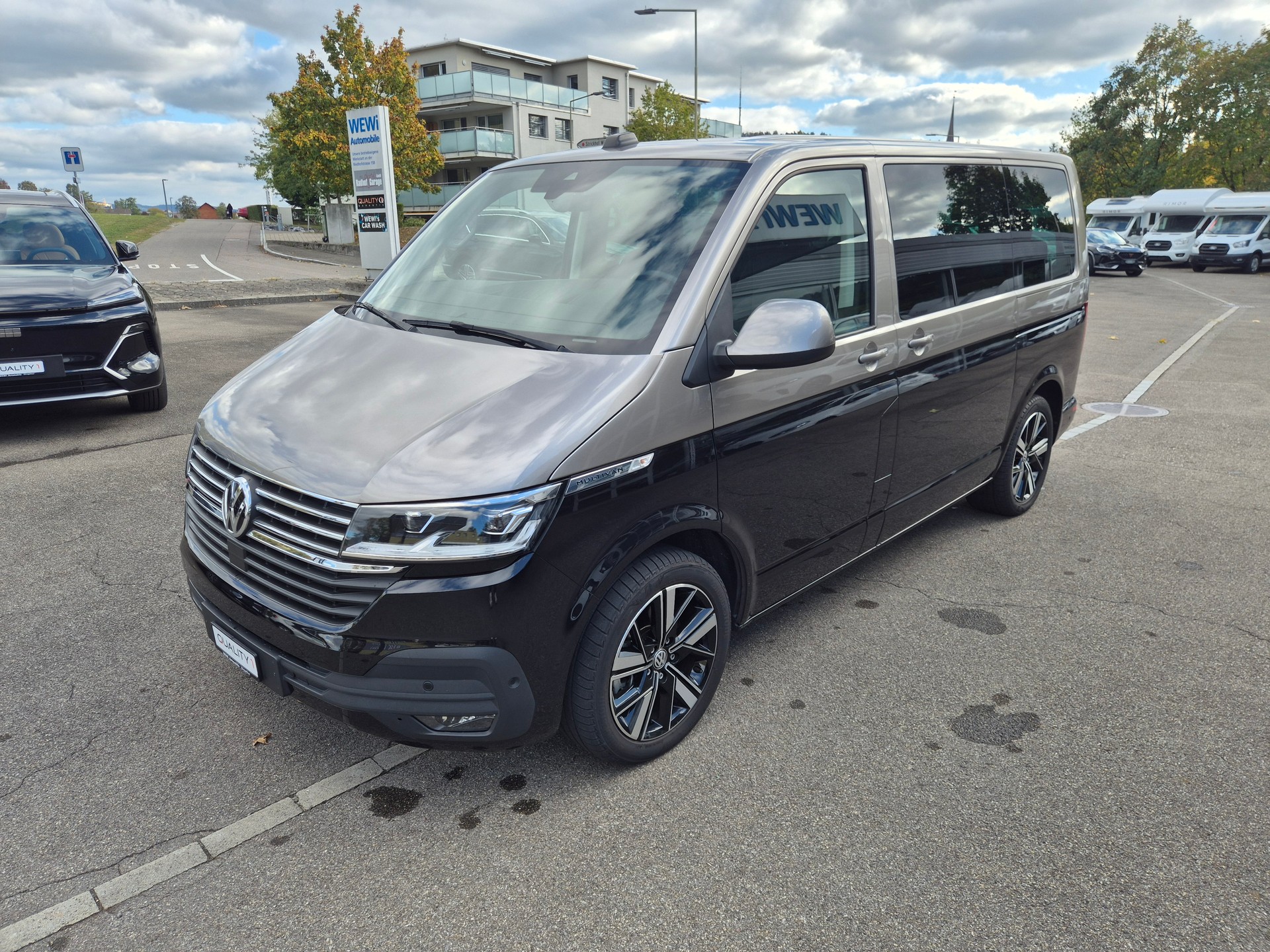 VW T6.1 Multivan 2.0 Bi-TDI Comfortline 4Motion DSG-showroom-element-1