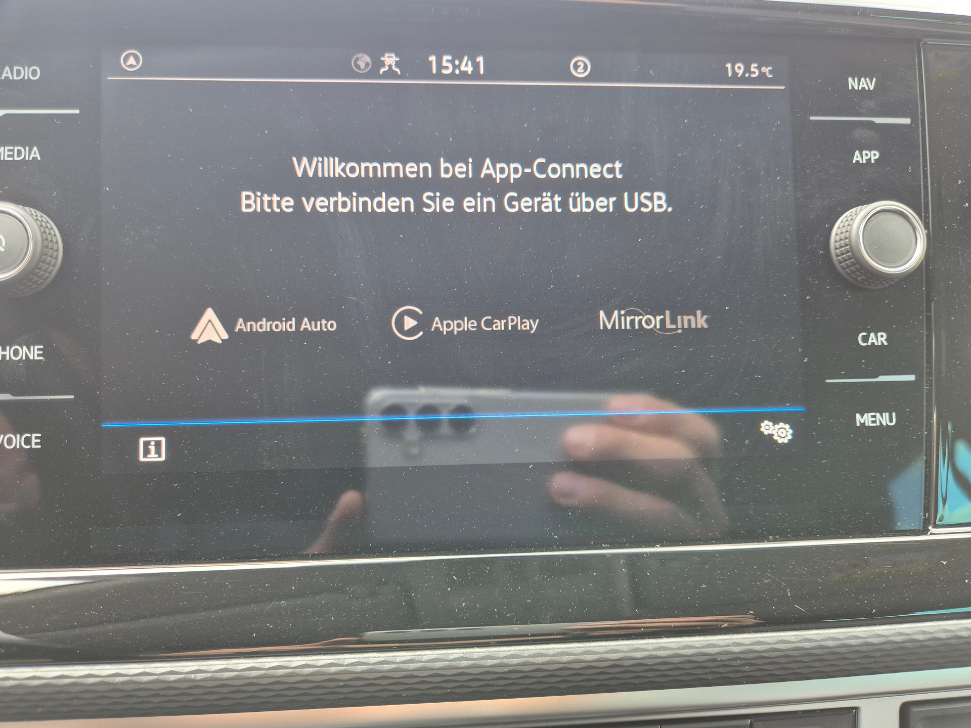 VW T6.1 Multivan 2.0 Bi-TDI Comfortline 4Motion DSG-image-27