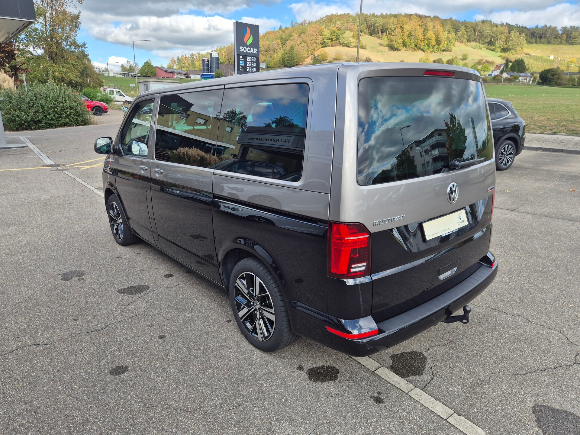 VW T6.1 Multivan 2.0 Bi-TDI Comfortline 4Motion DSG-image-6