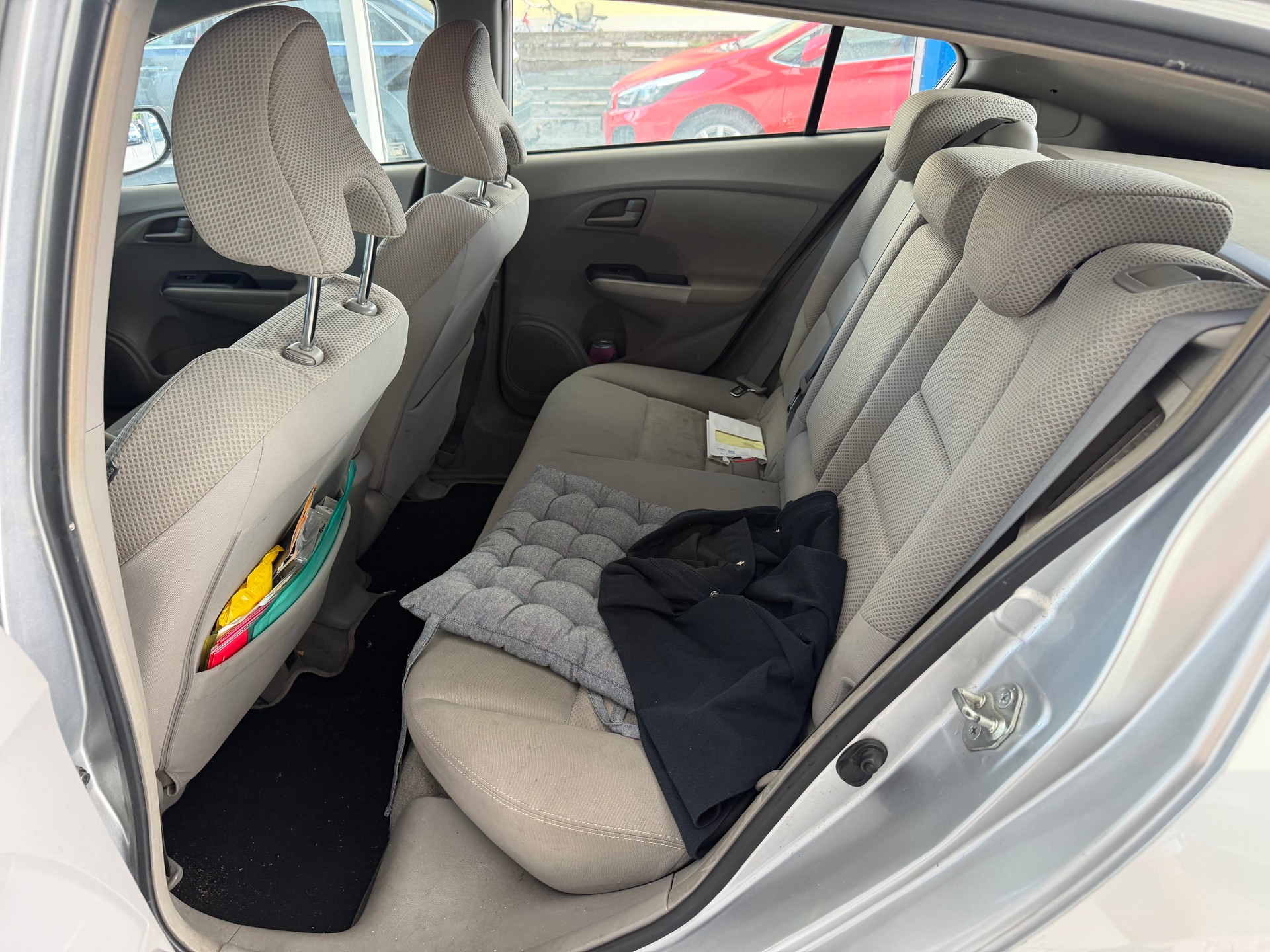 HONDA Insight 1.3i Hybrid Elegance CVT-image-14