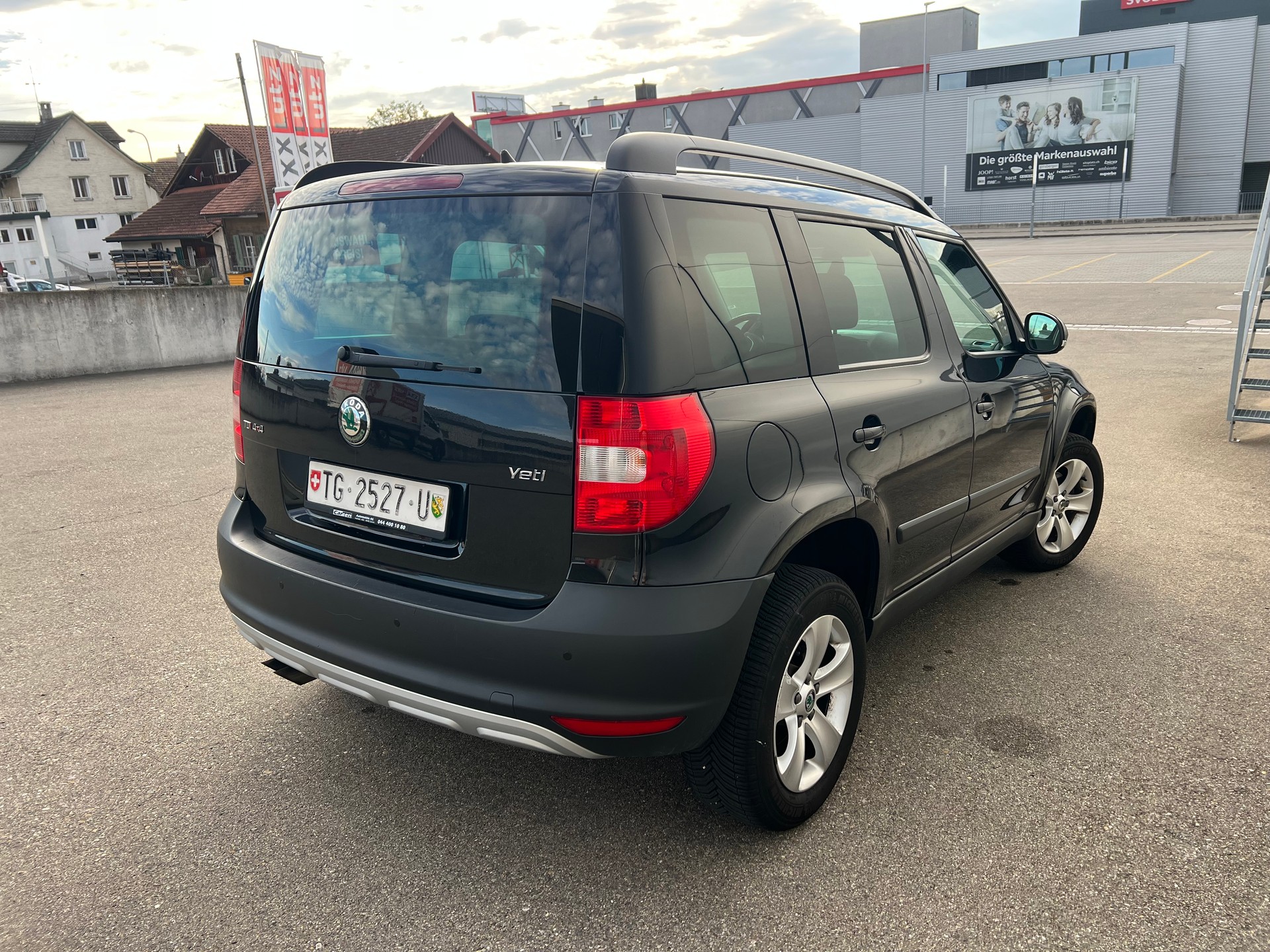 SKODA Yeti 2.0 TDI Ambition 4x4 DSG-image-5