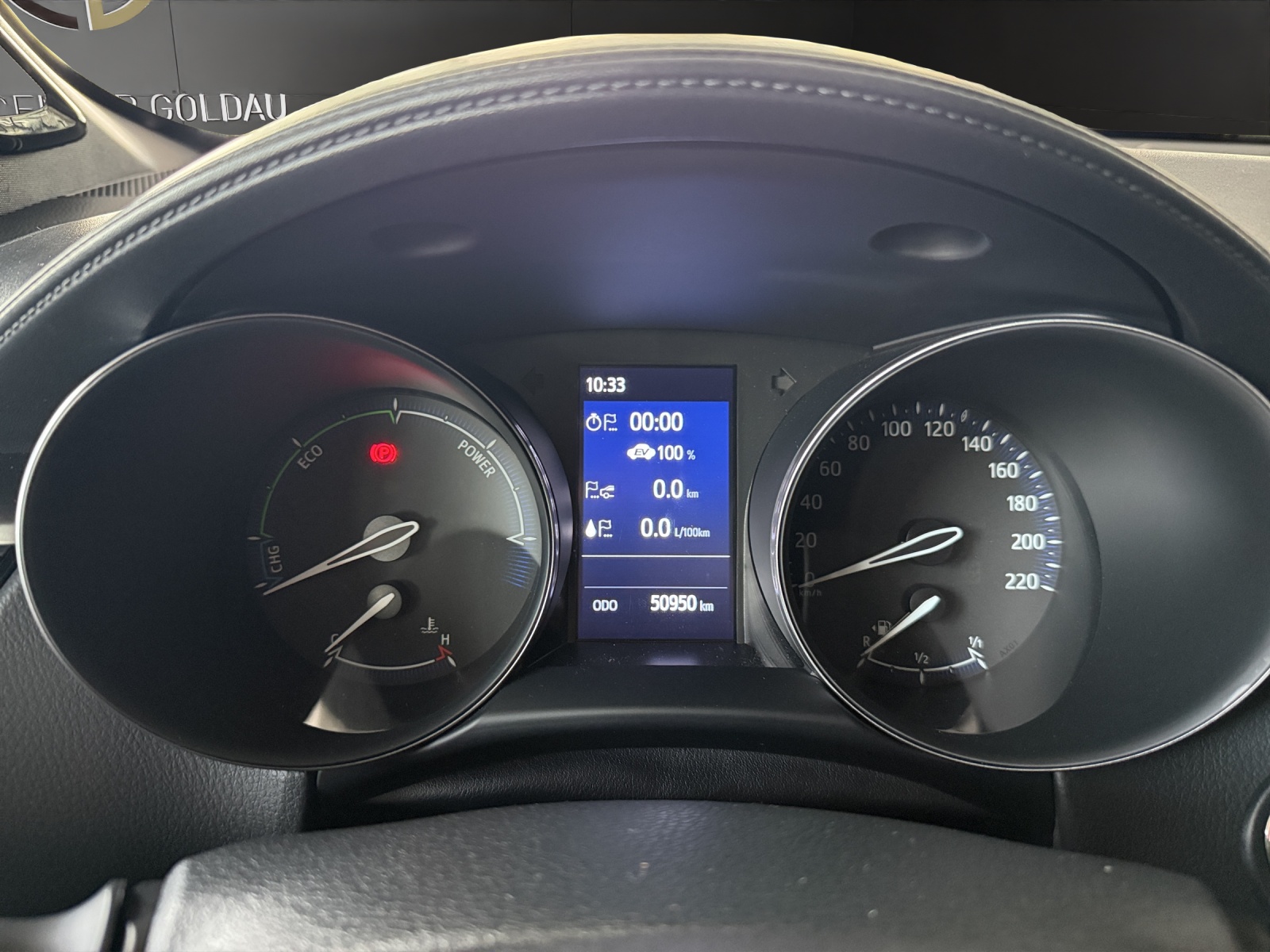 TOYOTA C-HR 2.0 HSD CVT Trend-image-9