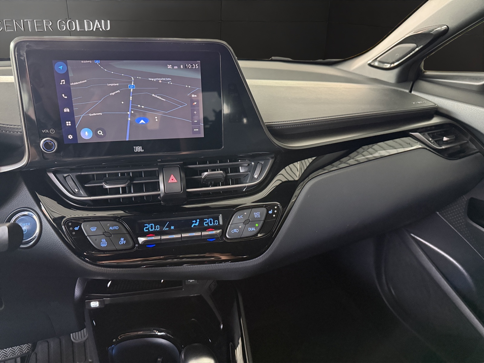 TOYOTA C-HR 2.0 HSD CVT Trend-image-12
