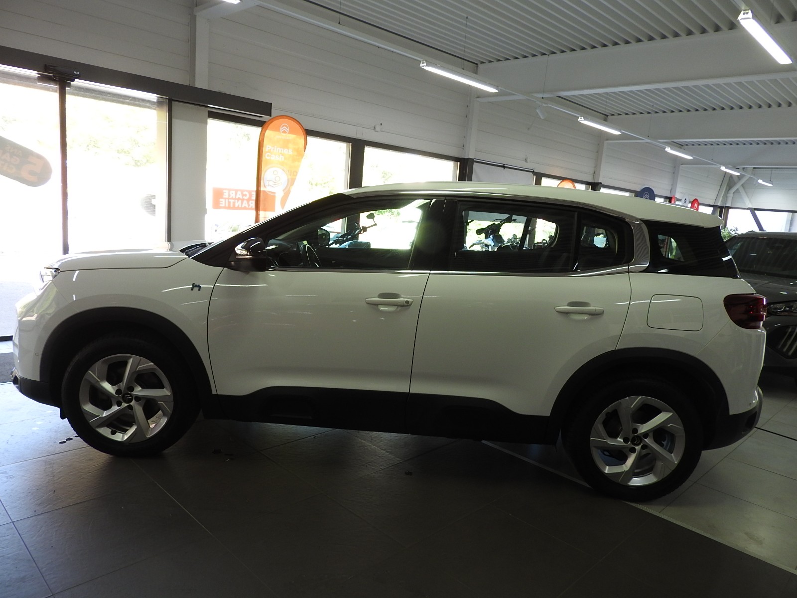 CITROEN C5 Aircross 1.6 Plug-In-Hybrid Swiss Edition-image-6