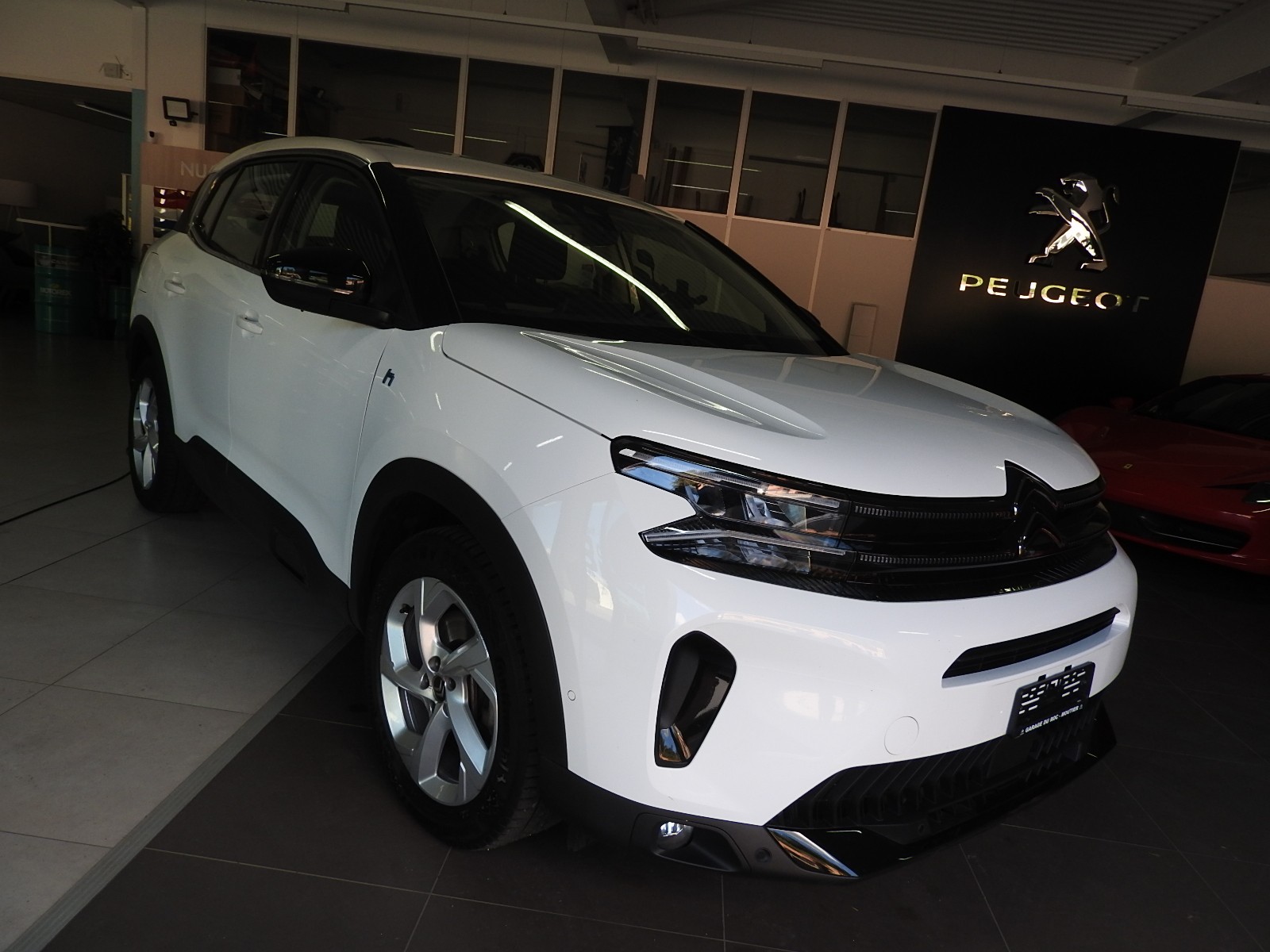 CITROEN C5 Aircross 1.6 Plug-In-Hybrid Swiss Edition-image-2