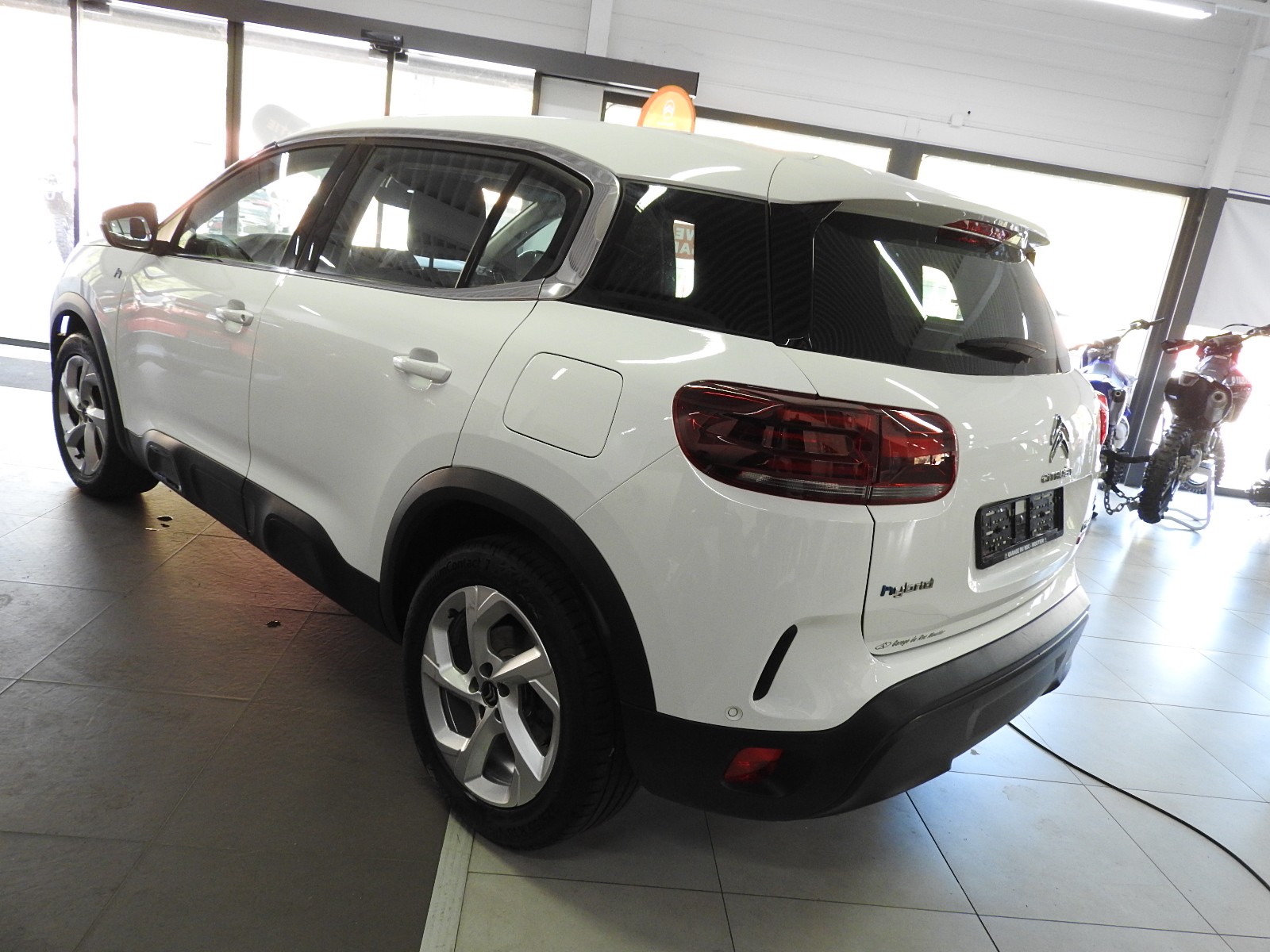 CITROEN C5 Aircross 1.6 Plug-In-Hybrid Swiss Edition-image-5